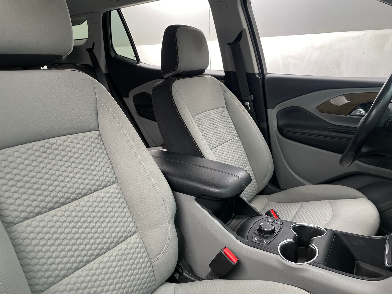Thumbnail: 2019 GMC Terrain - 2