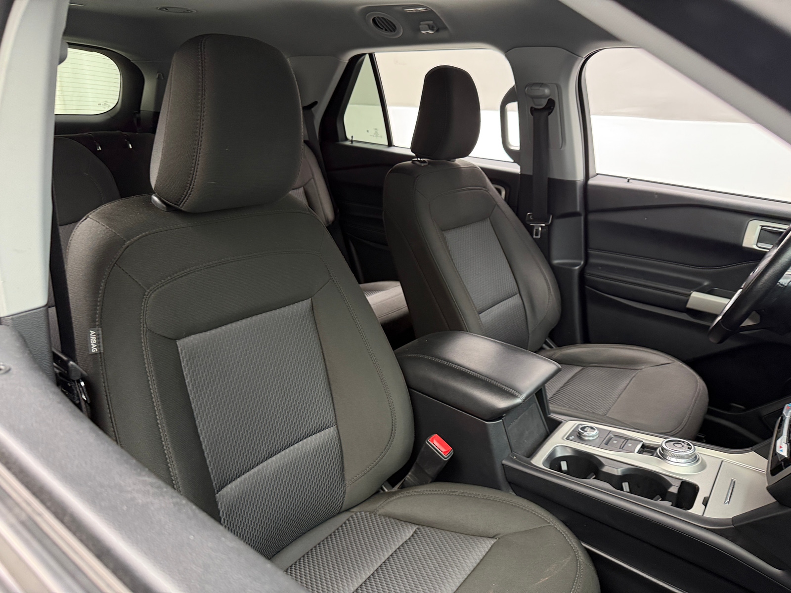 Thumbnail: 2022 Ford Explorer - 2