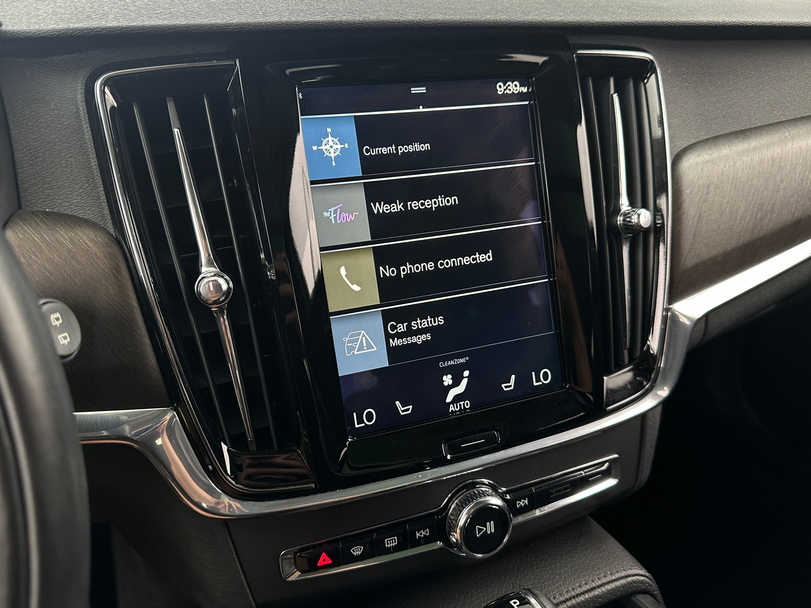 Thumbnail: 2018 Volvo V90 - 3