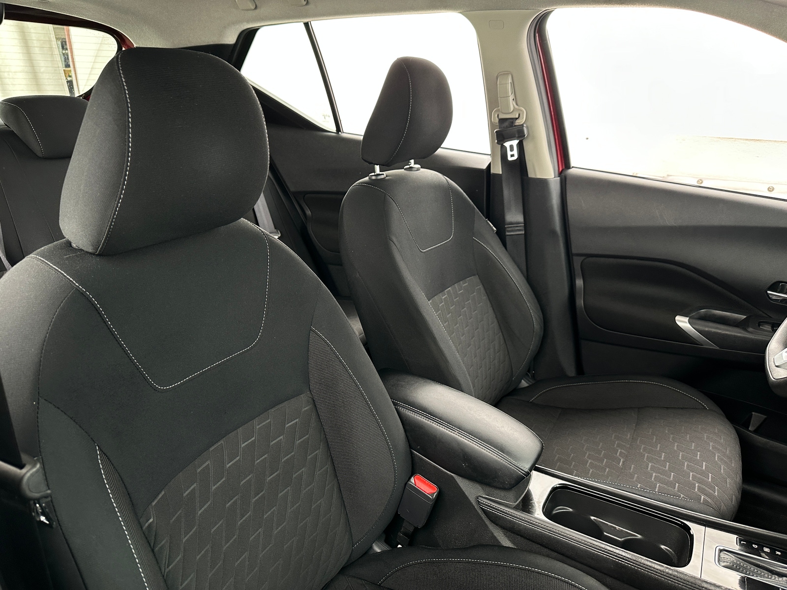 Thumbnail: 2023 Nissan Kicks - 2