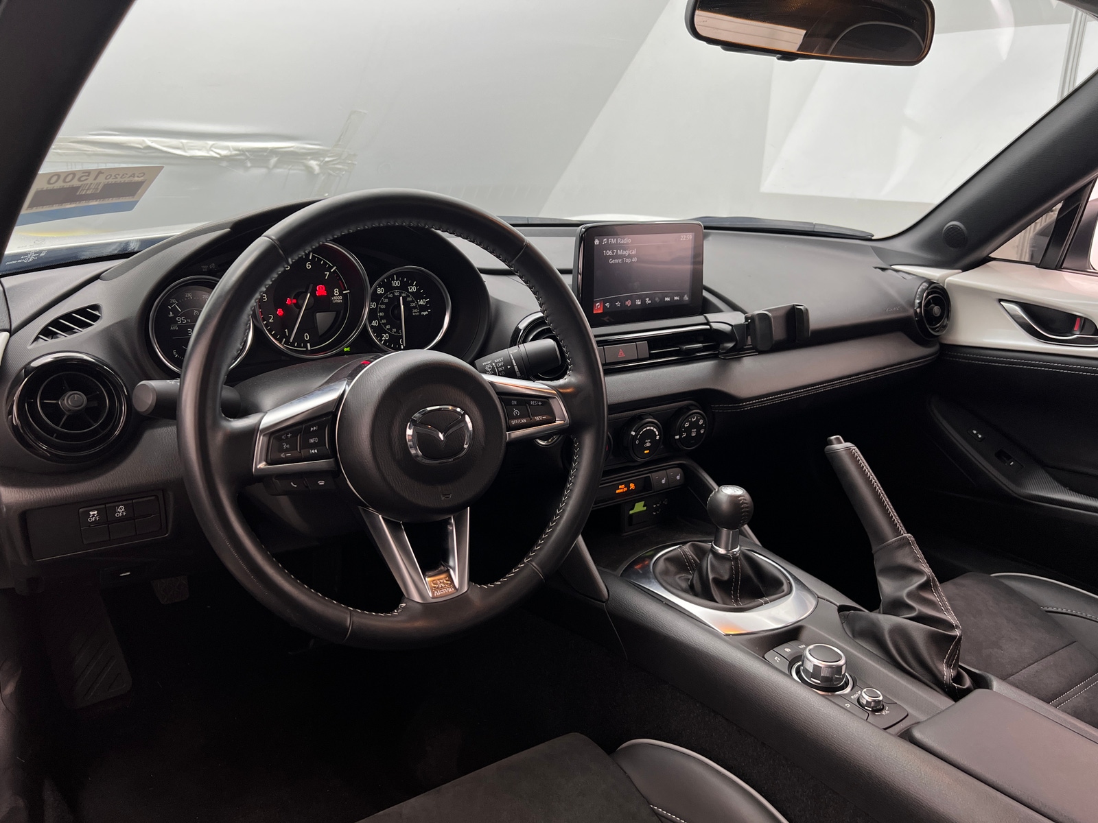 Thumbnail: 2023 Mazda MX-5 Miata - 3