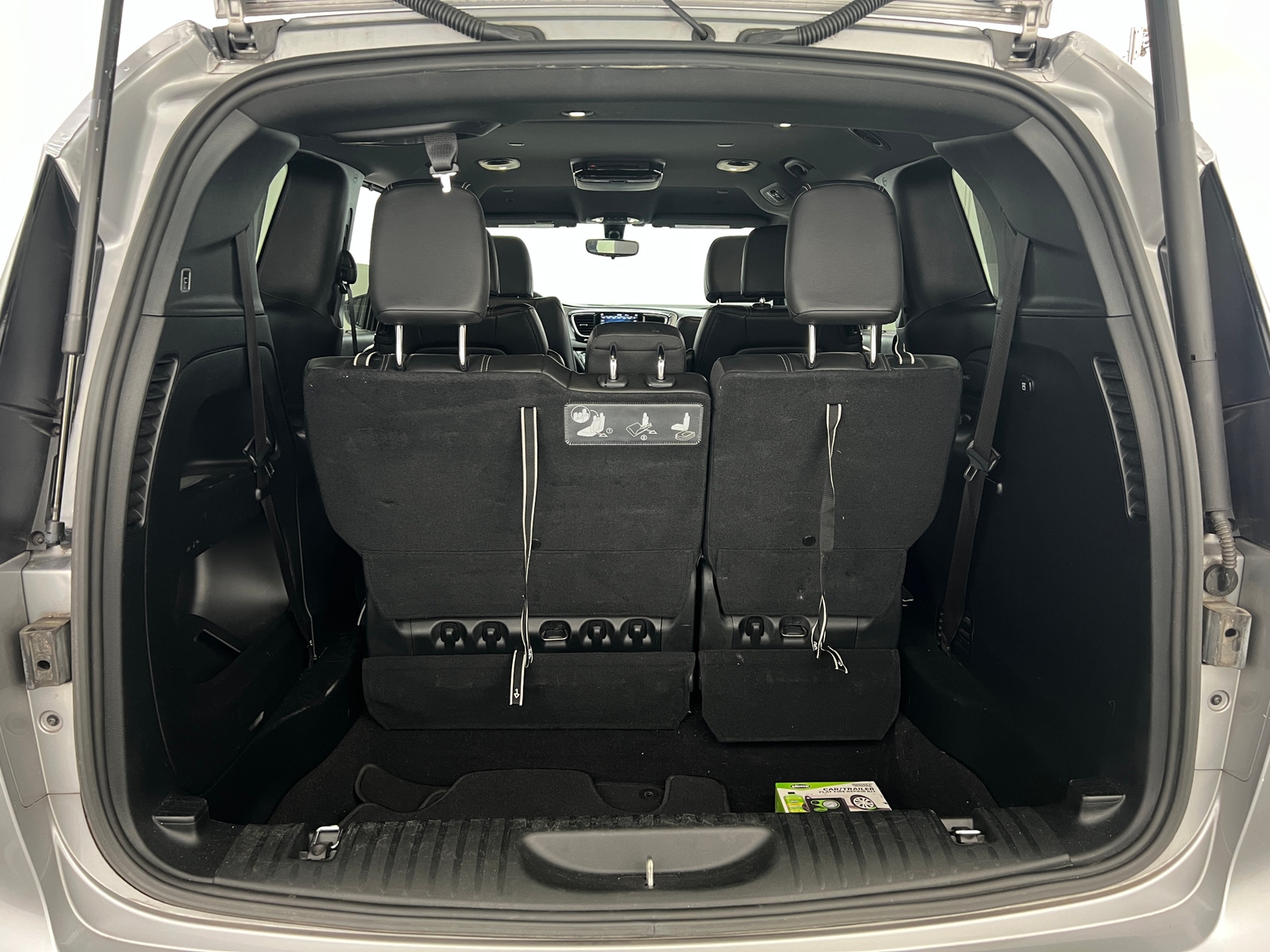 Thumbnail: 2018 Chrysler Pacifica - 6