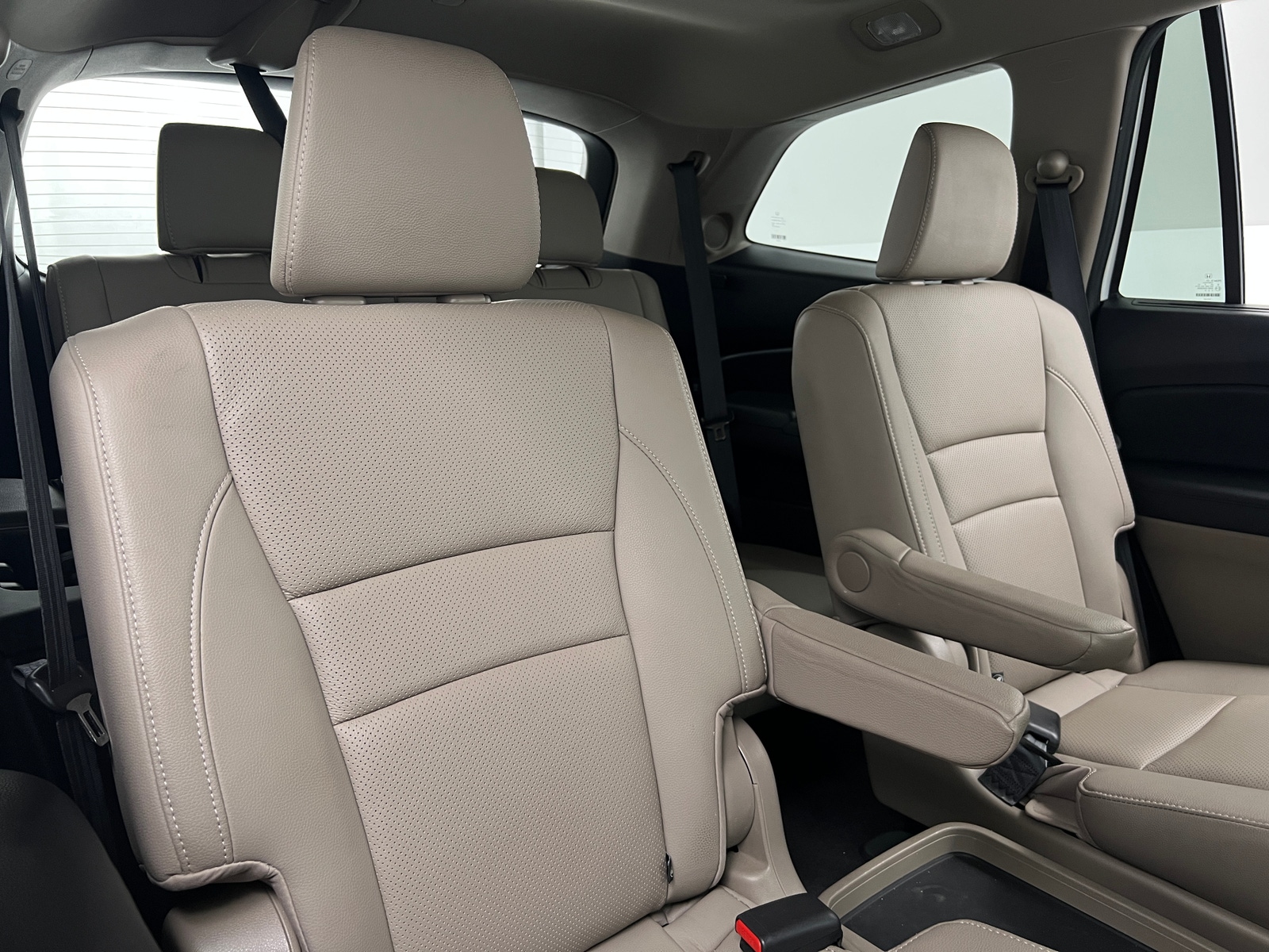 Thumbnail: 2019 Honda Pilot - 5