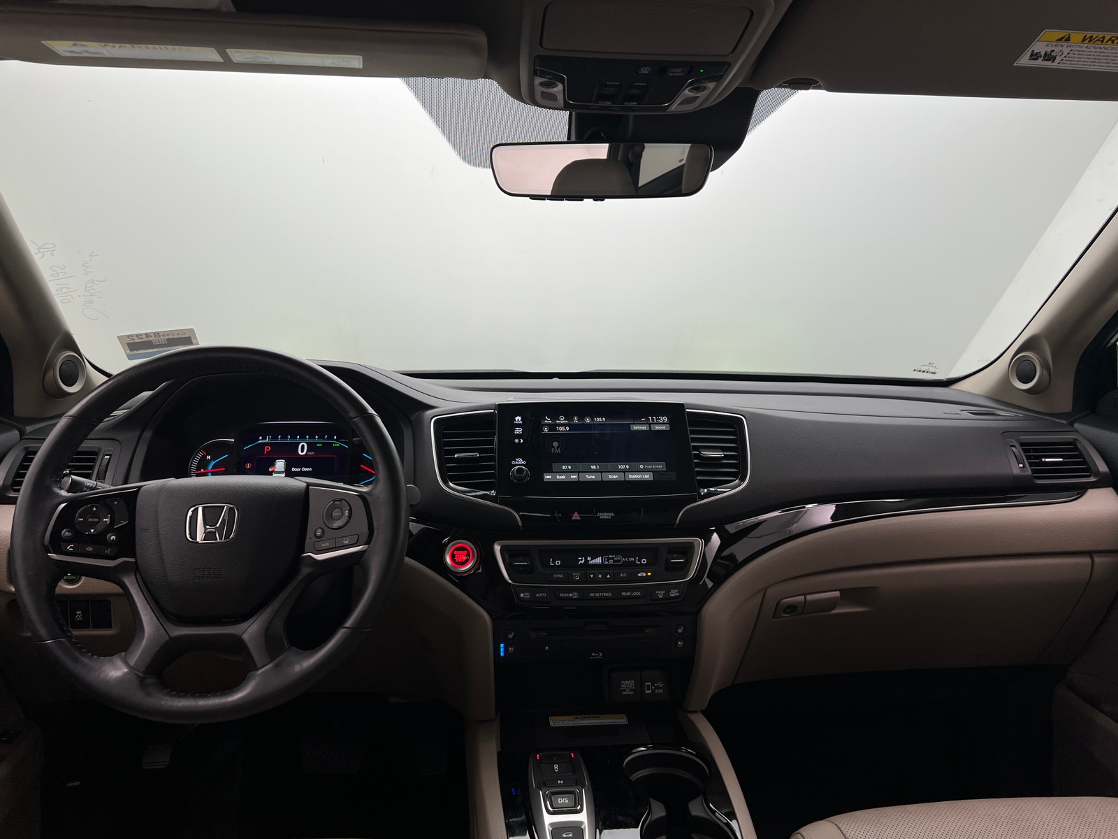 Thumbnail: 2019 Honda Pilot - 2