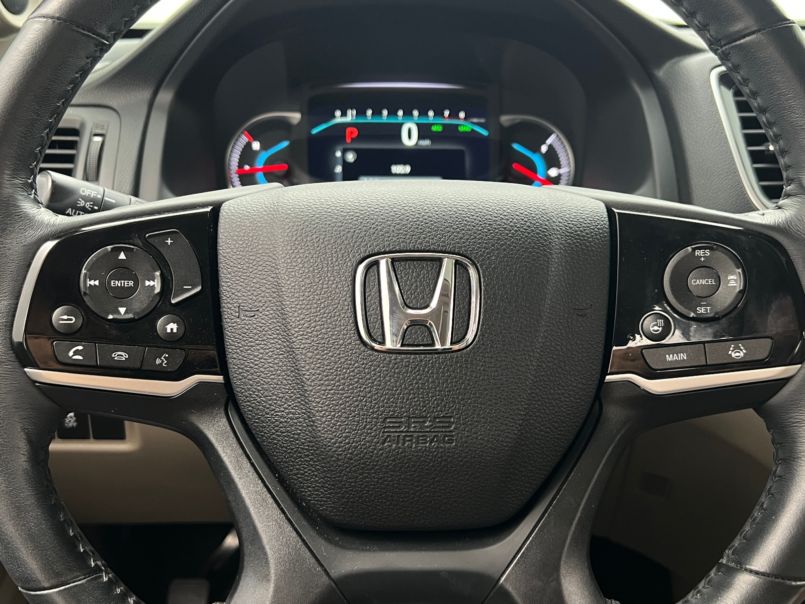 Thumbnail: 2019 Honda Pilot - 4