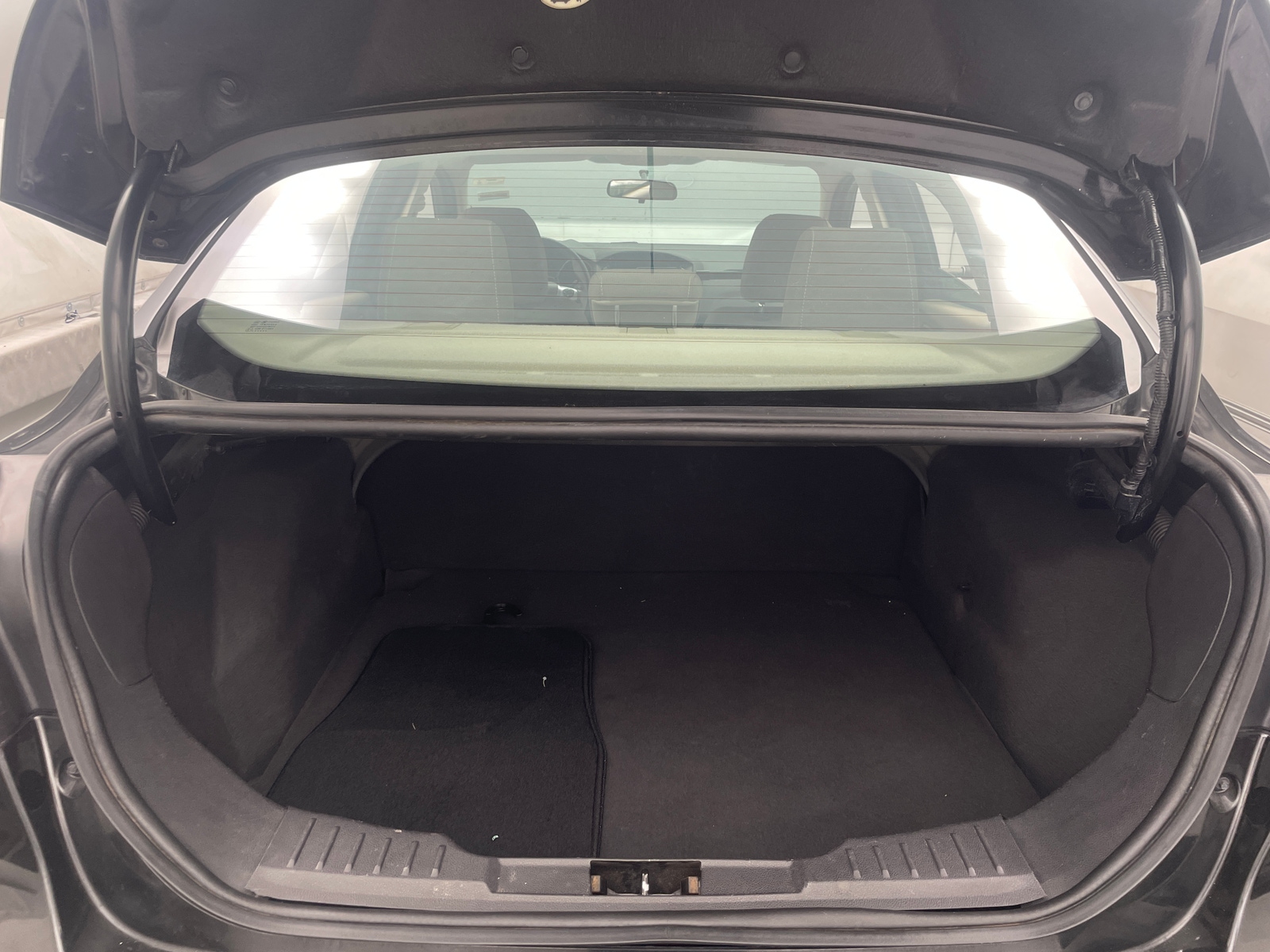 Thumbnail: 2014 Ford Focus - 7