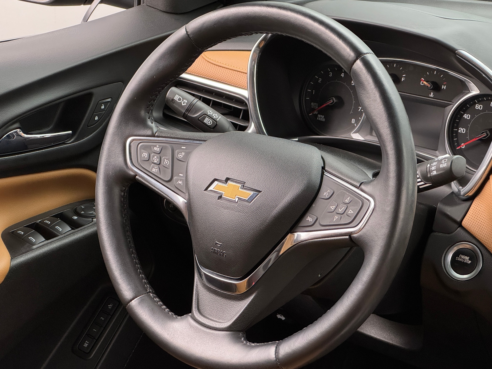Thumbnail: 2020 Chevrolet Equinox - 4