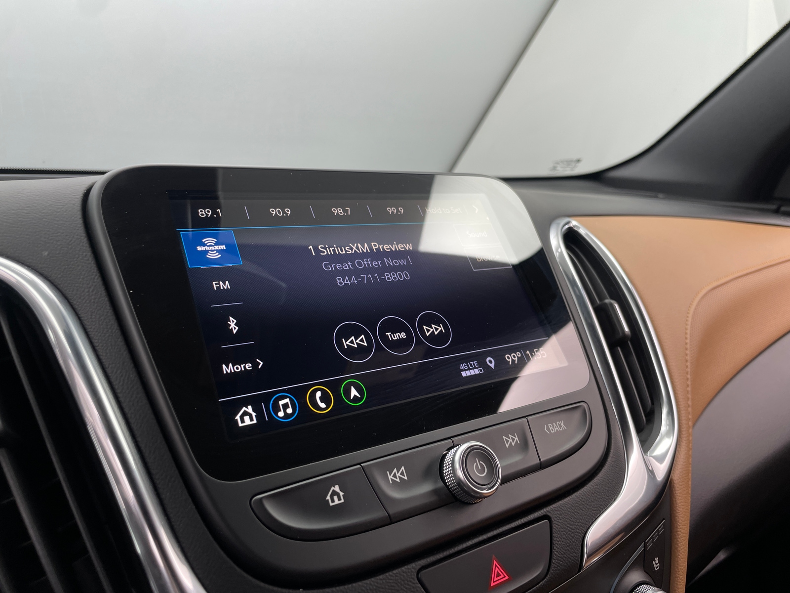 Thumbnail: 2020 Chevrolet Equinox - 3