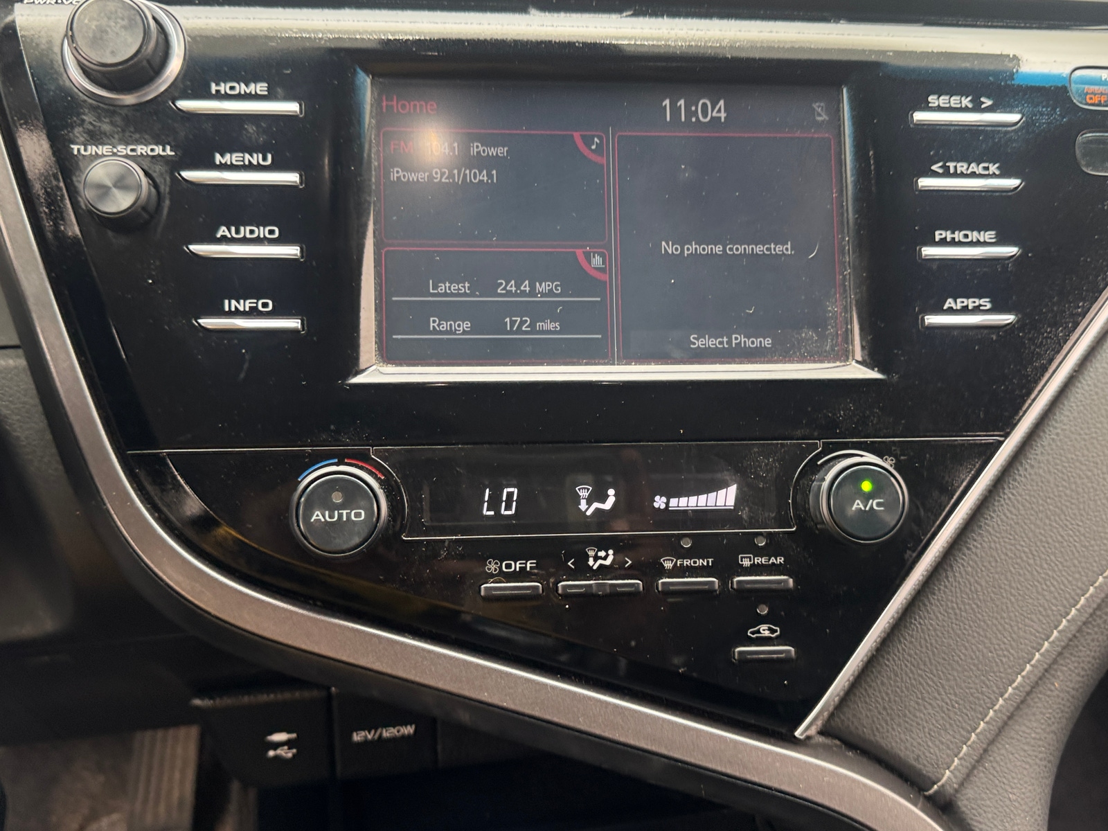 Thumbnail: 2018 Toyota Camry - 4