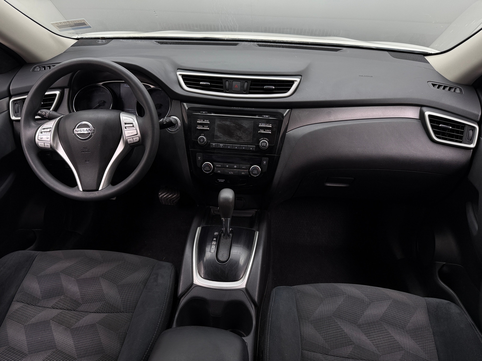 Thumbnail: 2015 Nissan Rogue - 3
