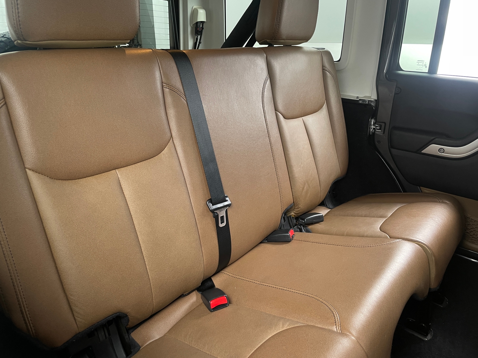 Thumbnail: 2016 Jeep Wrangler - 5