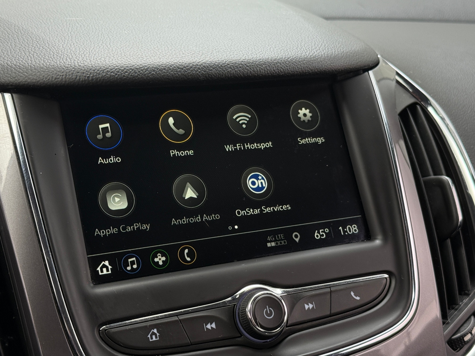 Thumbnail: 2019 Chevrolet Cruze - 4