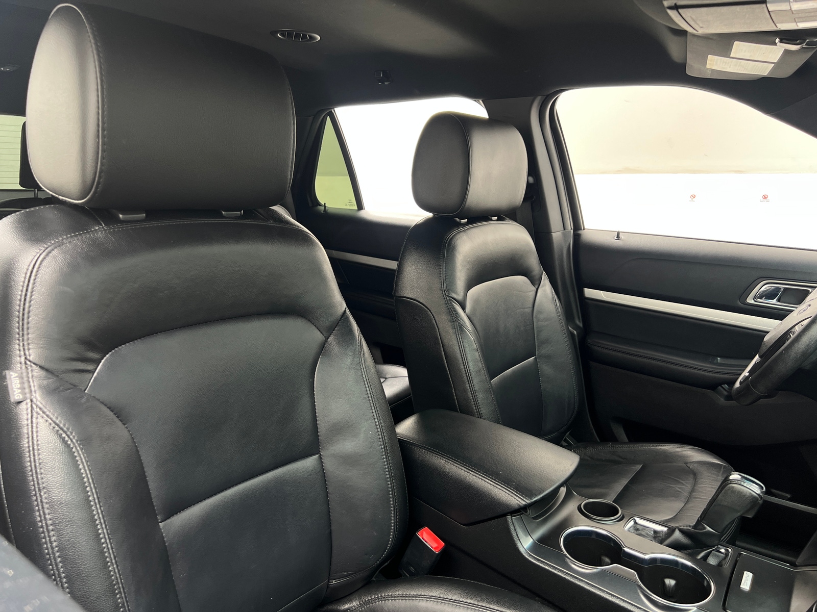 Thumbnail: 2016 Ford Explorer - 2