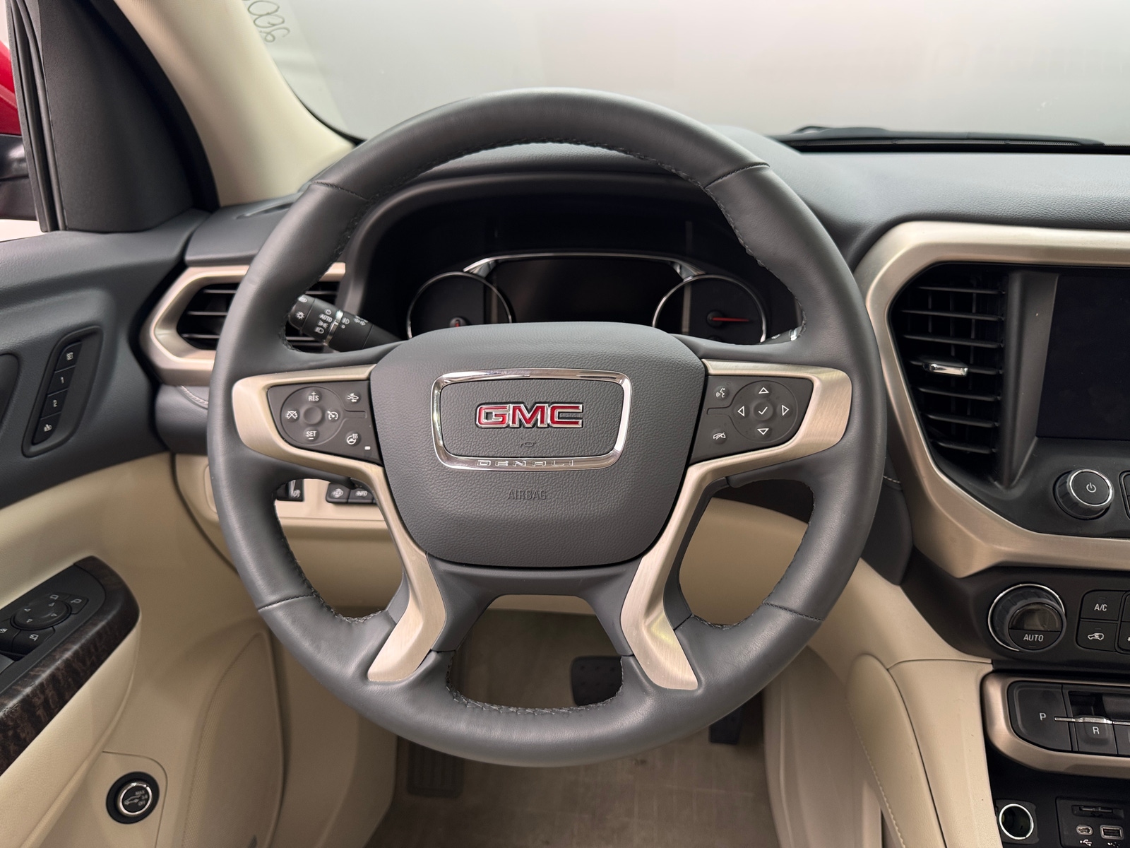 Thumbnail: 2023 GMC Acadia - 5