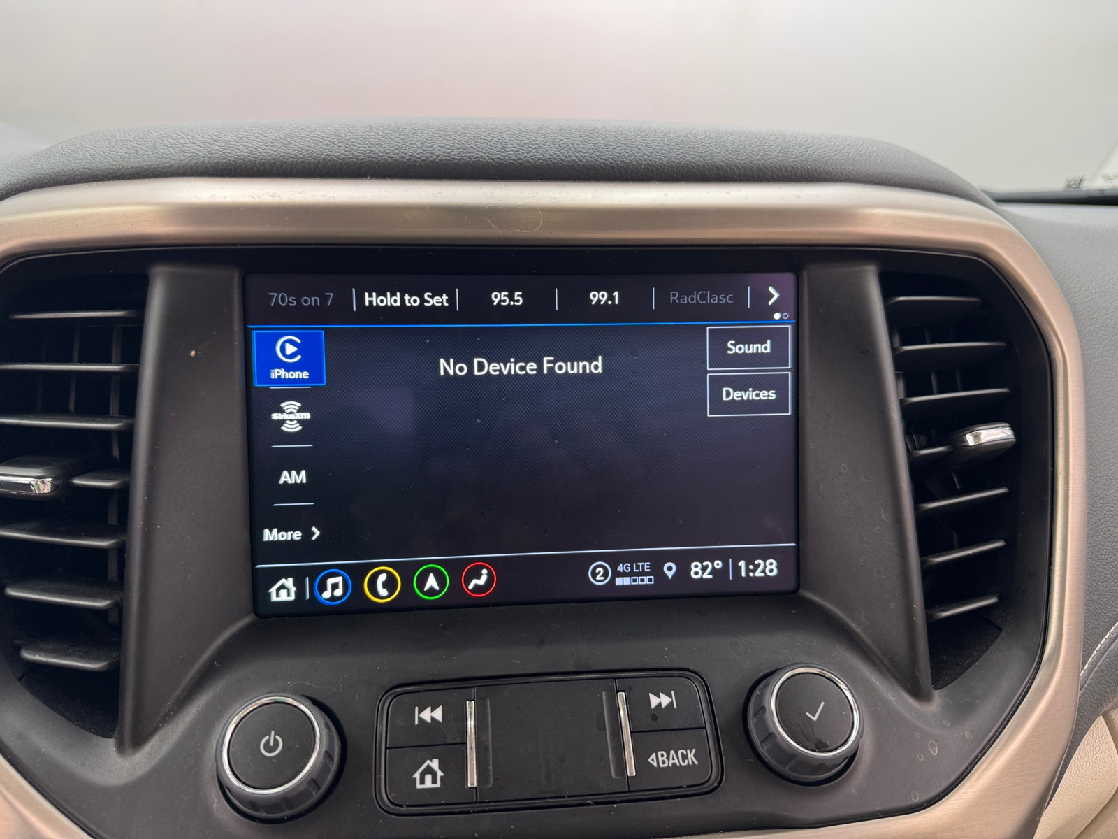 Thumbnail: 2023 GMC Acadia - 4