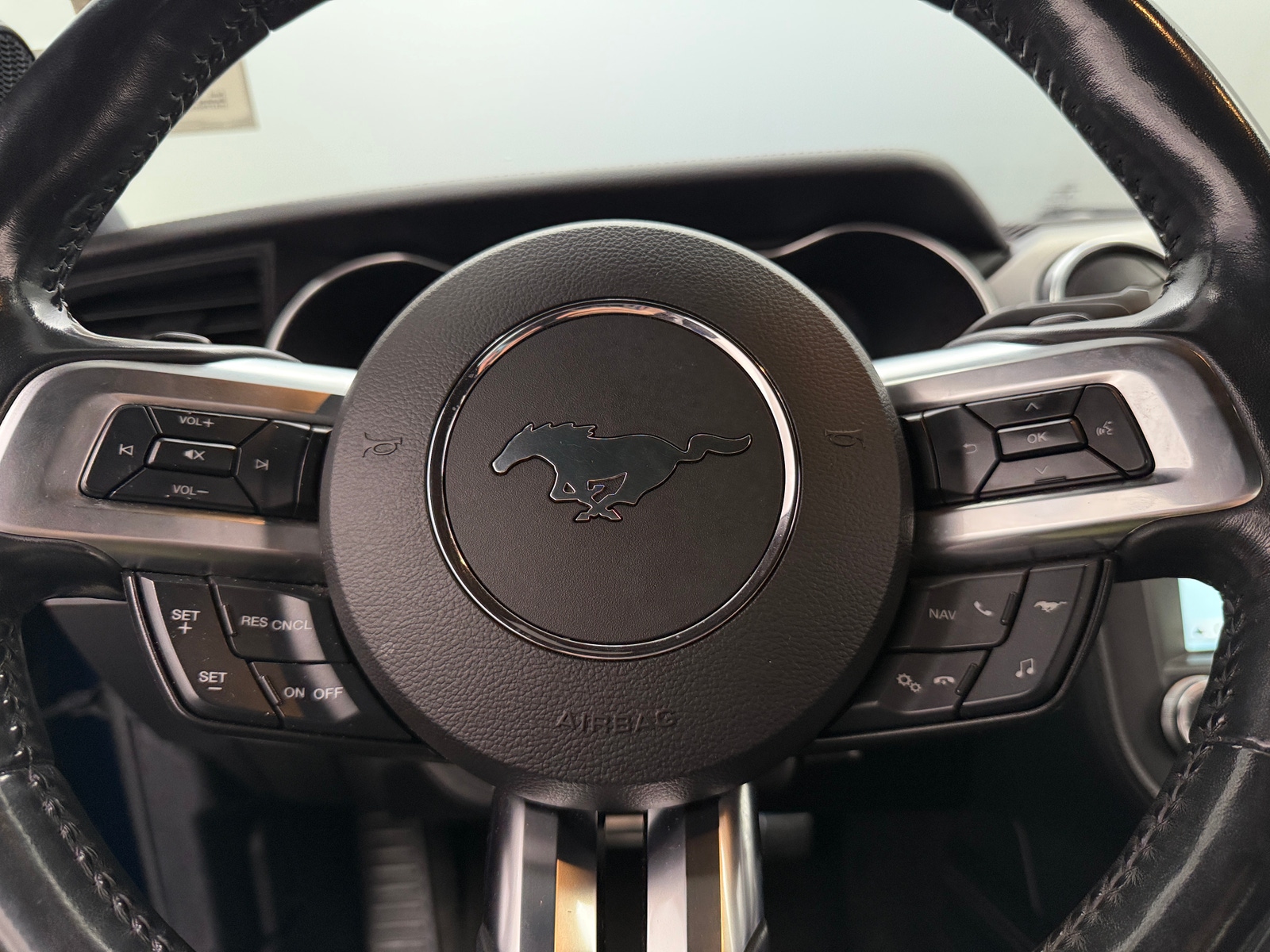 Thumbnail: 2018 Ford Mustang - 5
