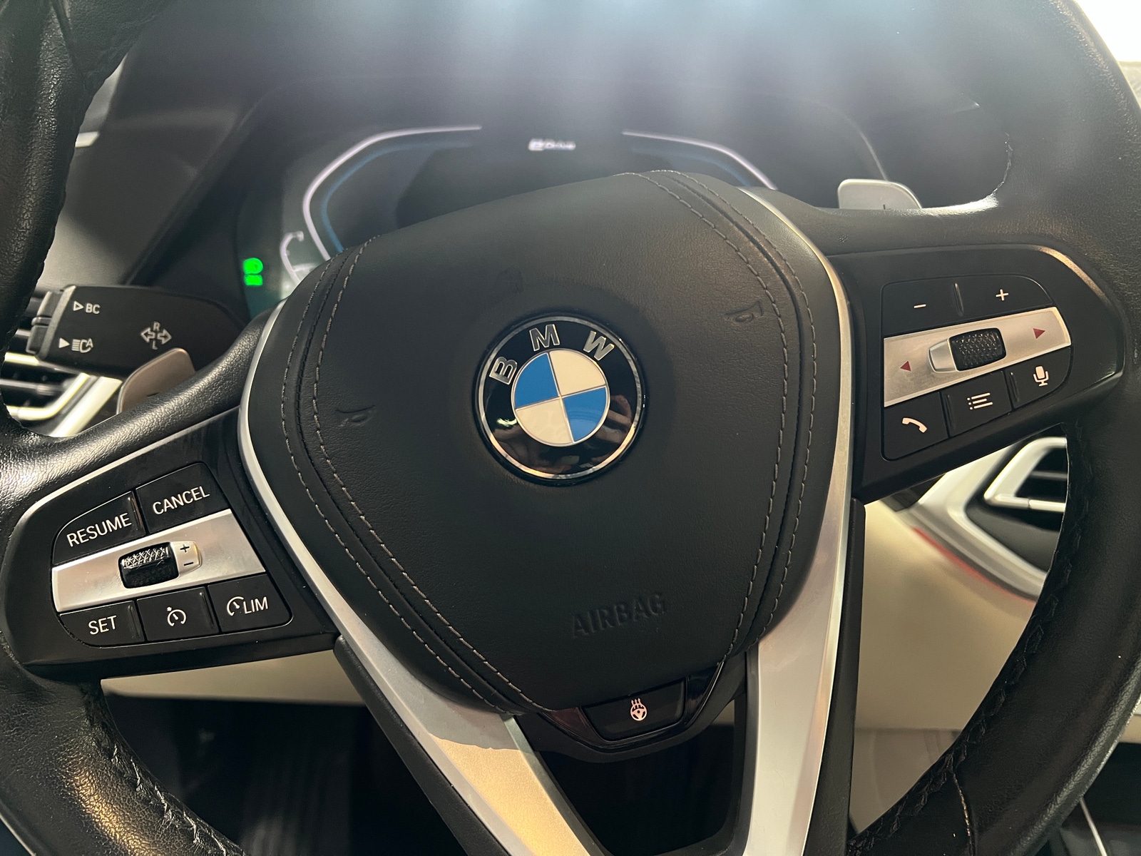 Thumbnail: 2021 BMW X5 - 4