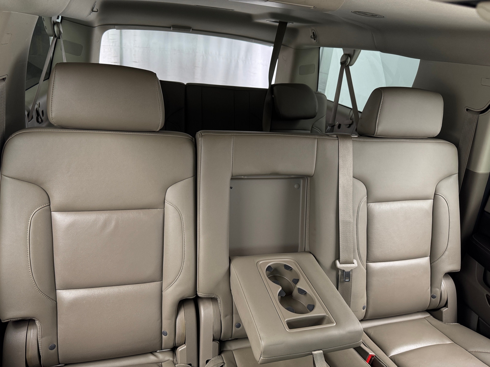 Thumbnail: 2015 Chevrolet Suburban - 5
