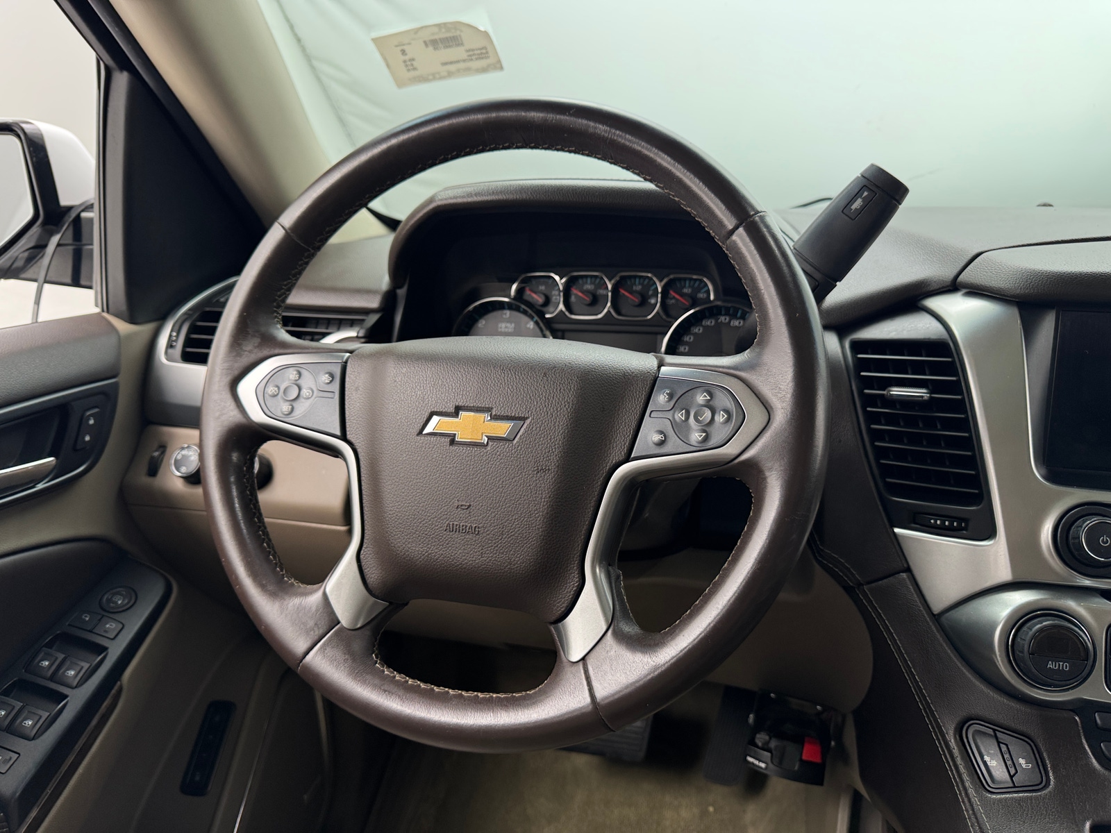 Thumbnail: 2015 Chevrolet Suburban - 4