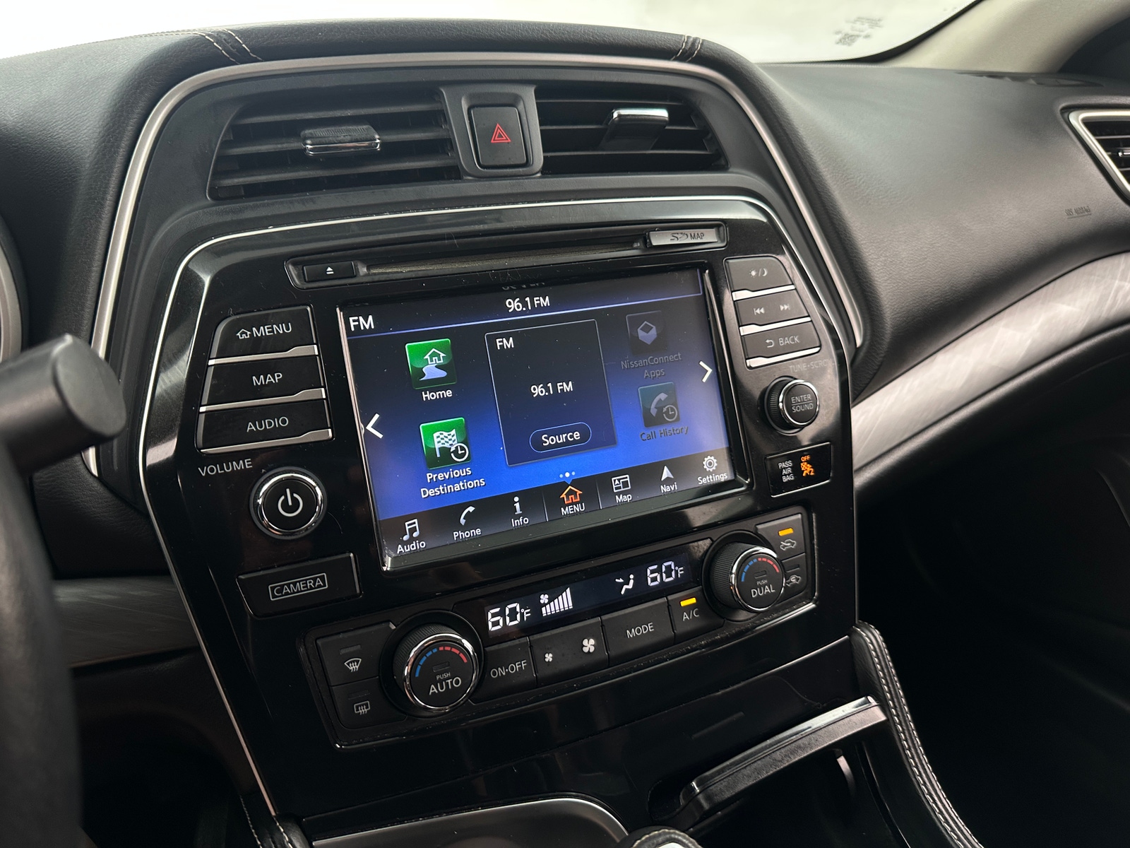 Thumbnail: 2016 Nissan Maxima - 3