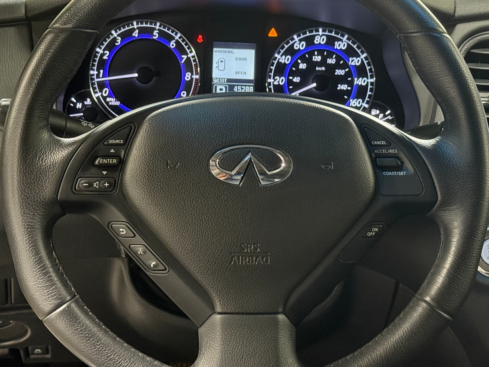 Thumbnail: 2014 INFINITI QX50 - 4