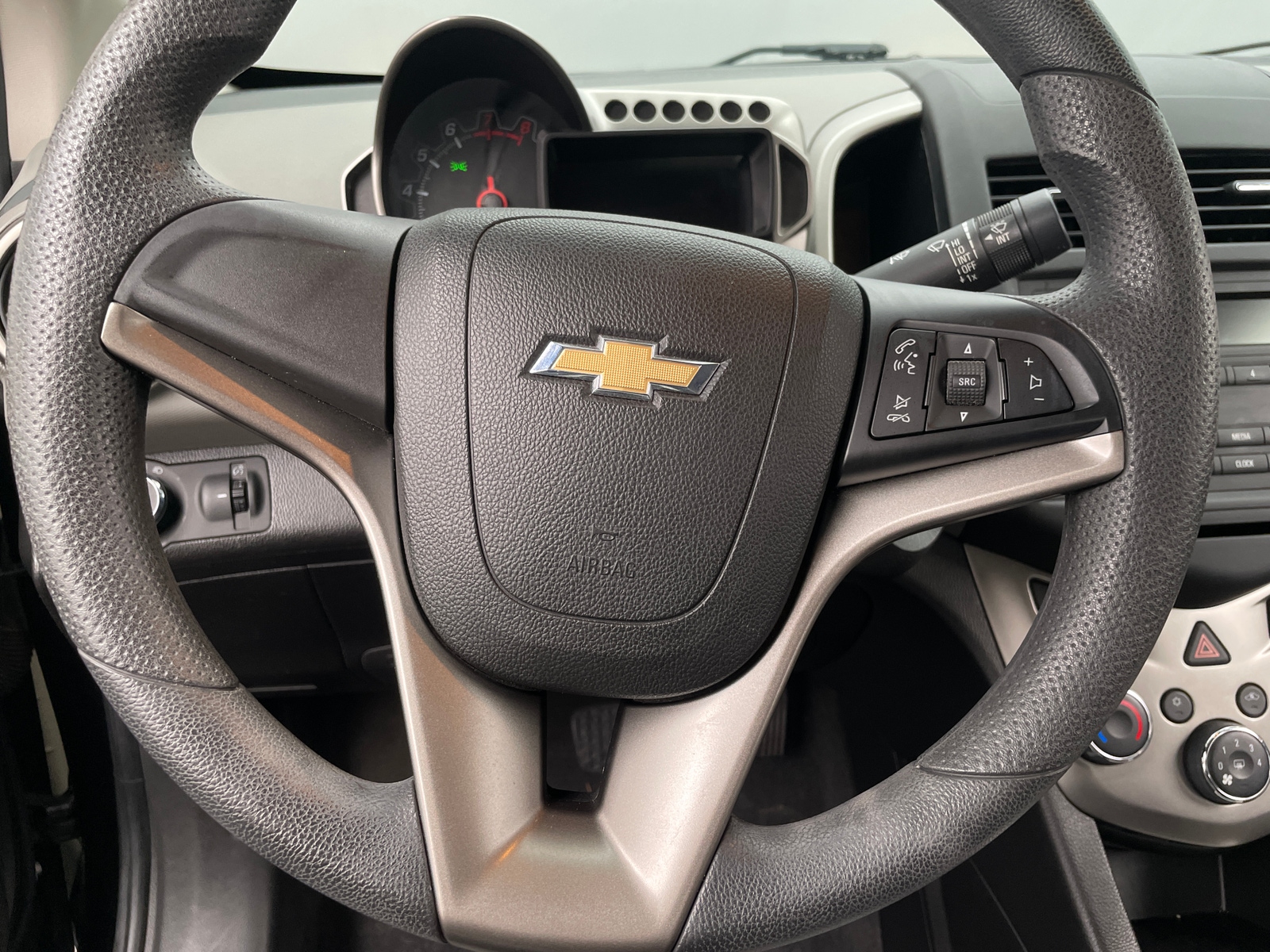 Thumbnail: 2016 Chevrolet Sonic - 5