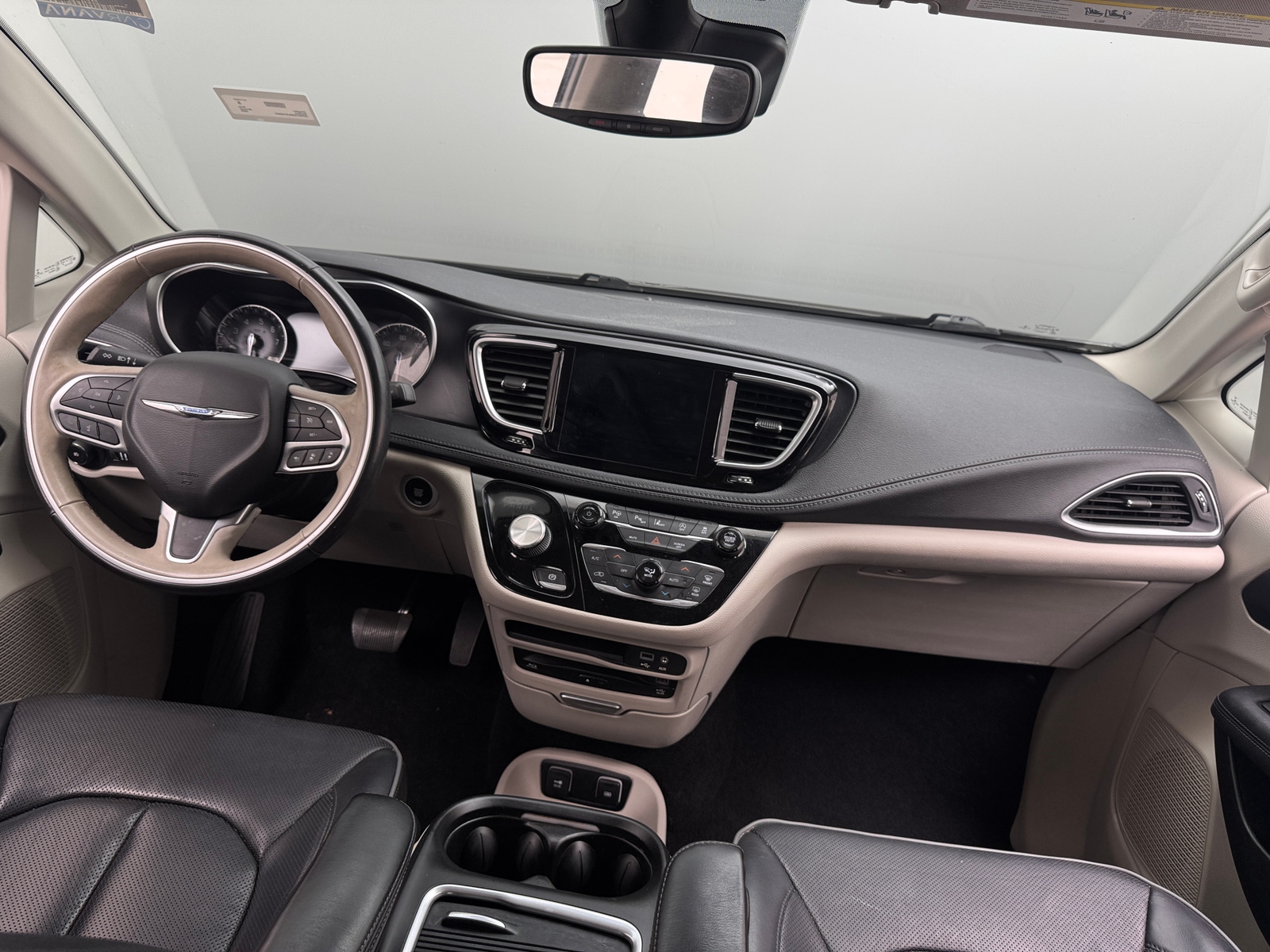 Thumbnail: 2020 Chrysler Pacifica - 2