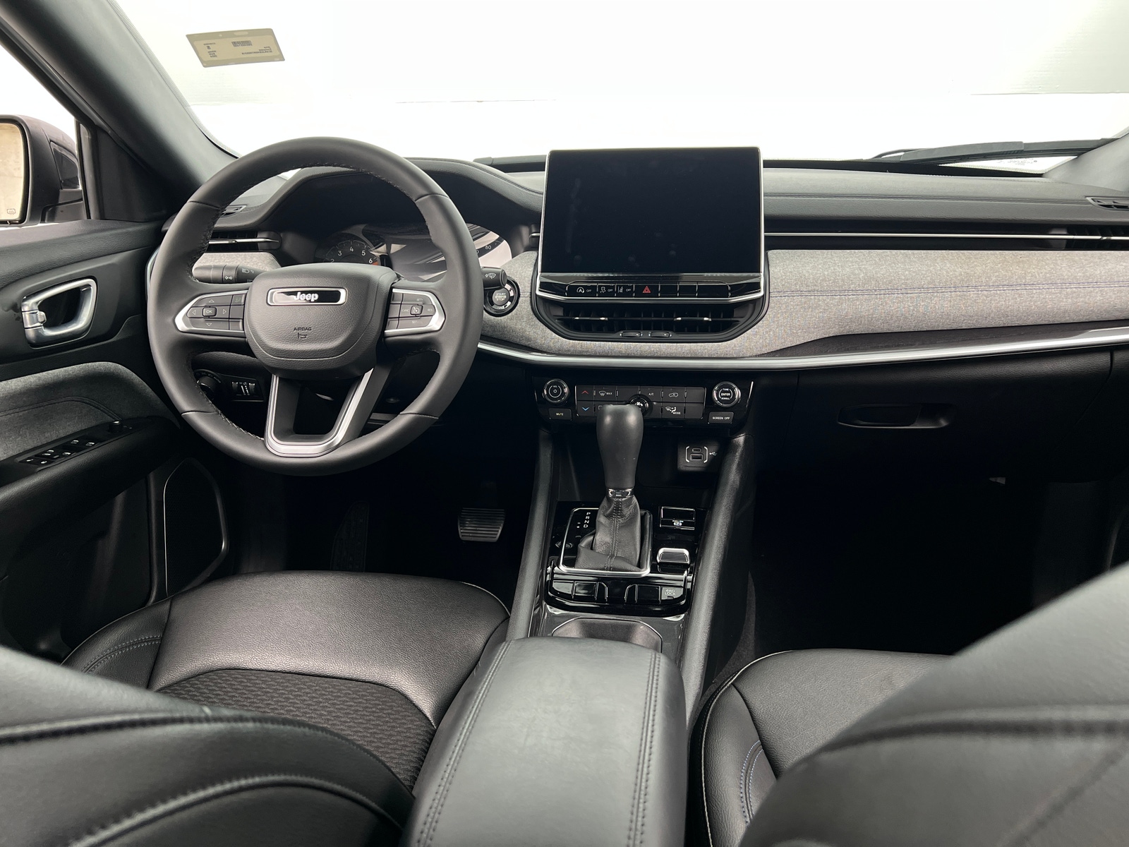 Thumbnail: 2024 Jeep Compass - 3