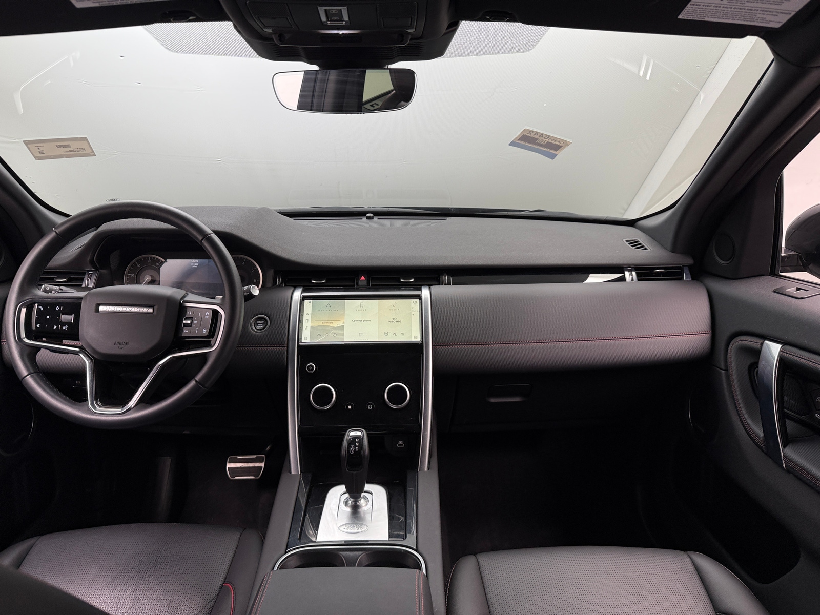 Thumbnail: 2023 Land Rover Discovery Sport - 2