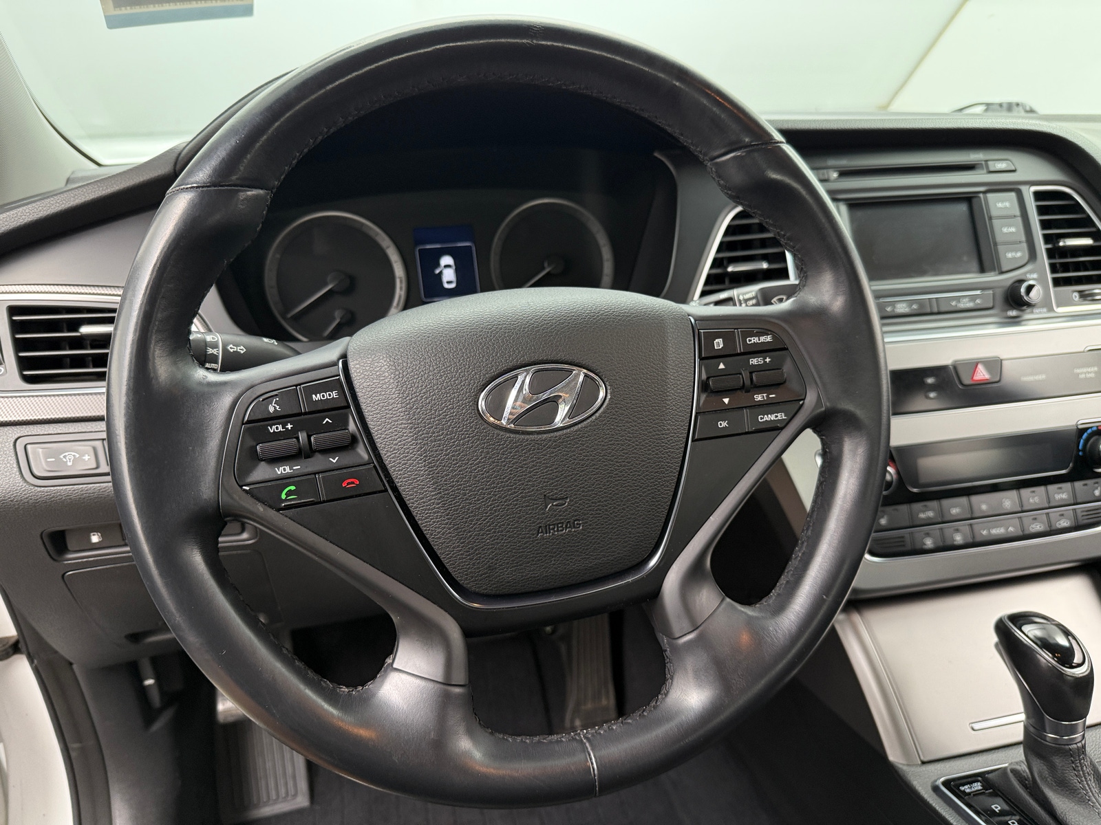 Thumbnail: 2015 Hyundai Sonata - 5