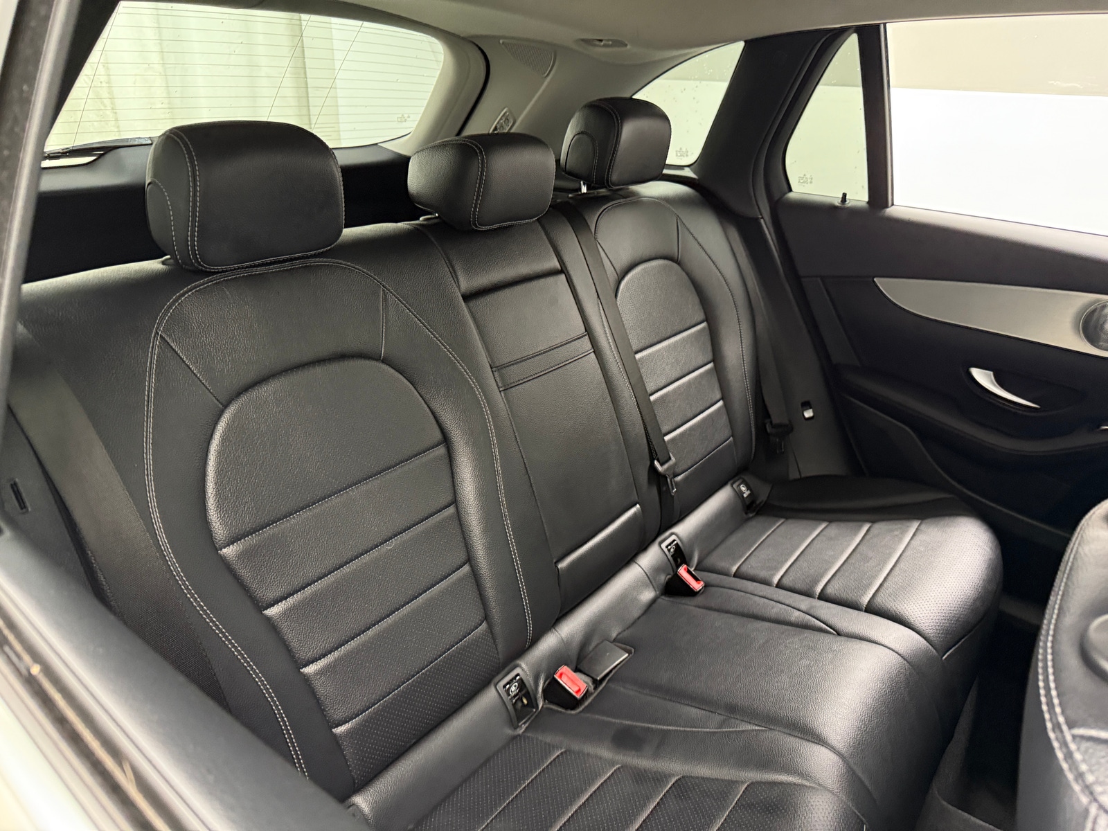 Thumbnail: 2017 Mercedes-Benz GLC - 5