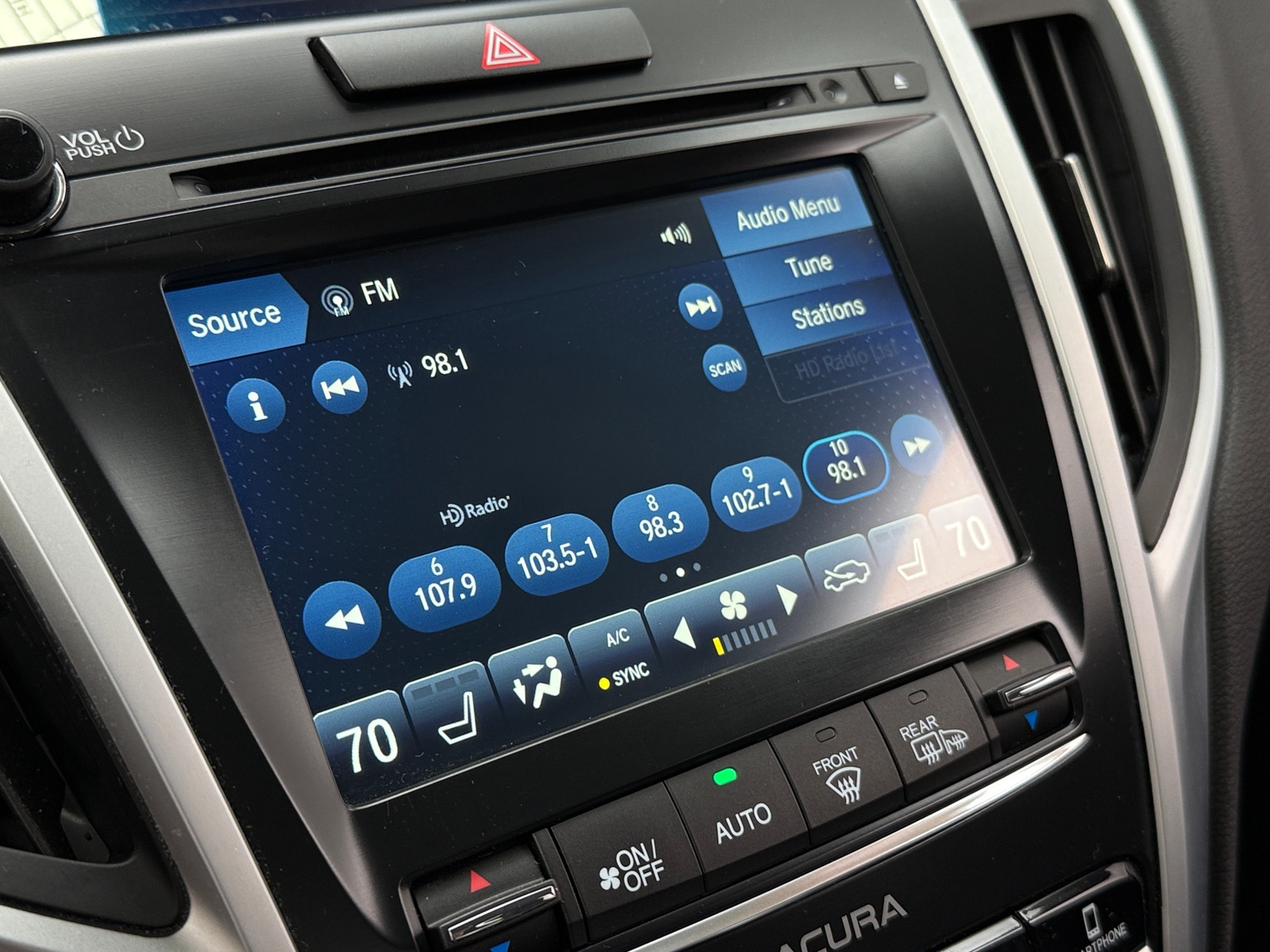Thumbnail: 2020 Acura TLX - 3