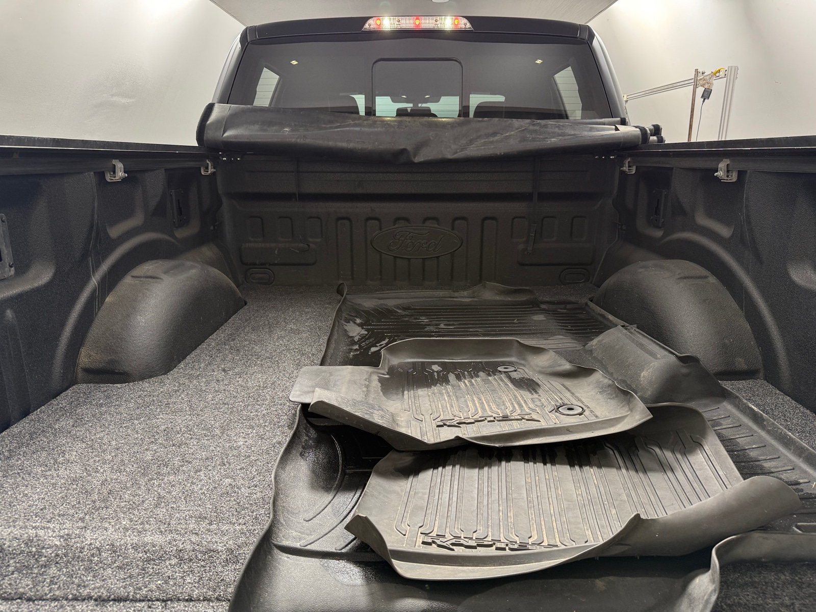 Thumbnail: 2019 Ford Econoline - 7