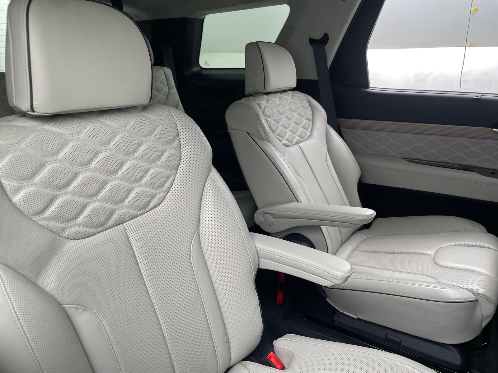 Thumbnail: 2021 Hyundai Palisade - 6