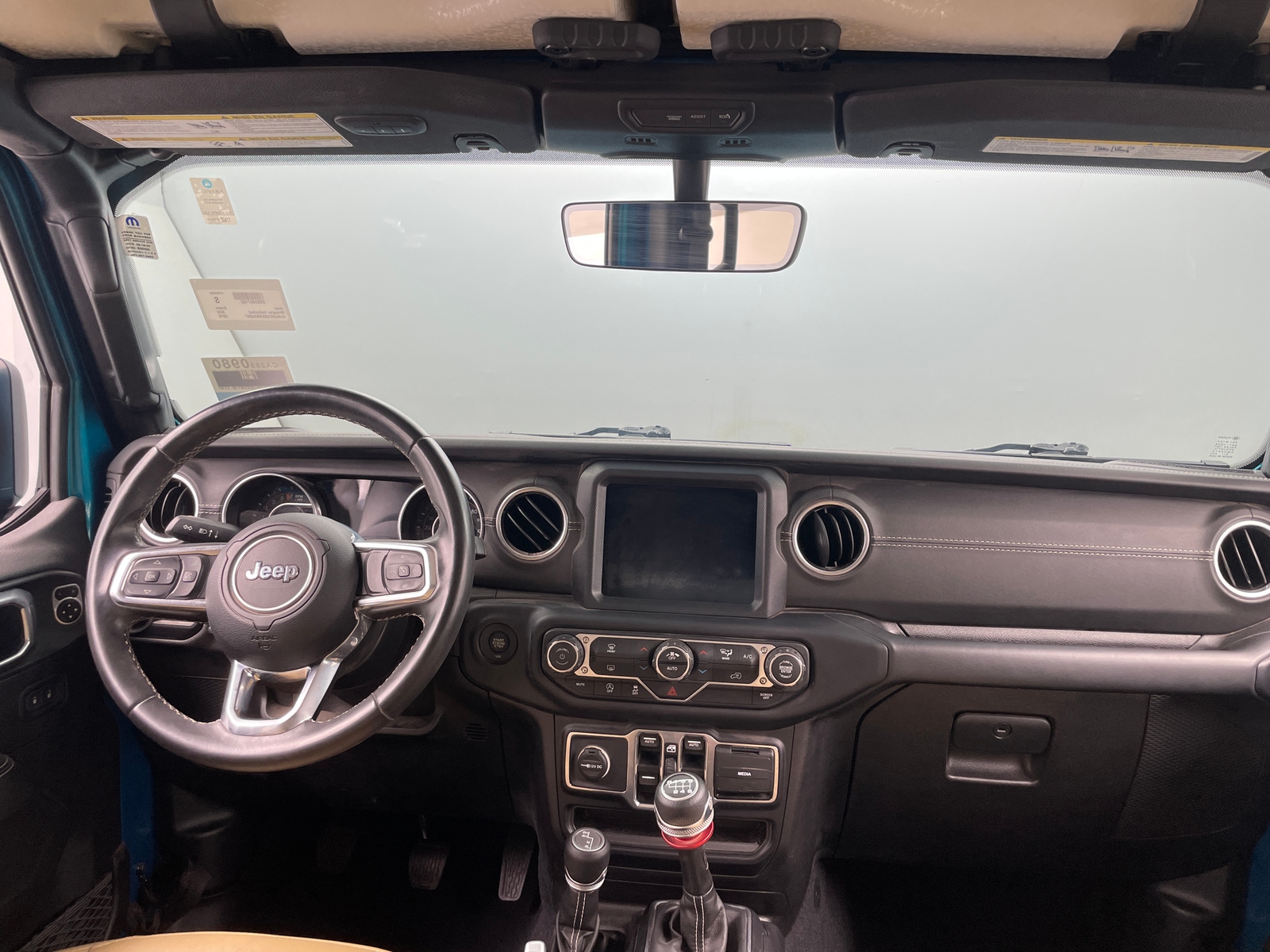 Thumbnail: 2019 Jeep Wrangler - 2