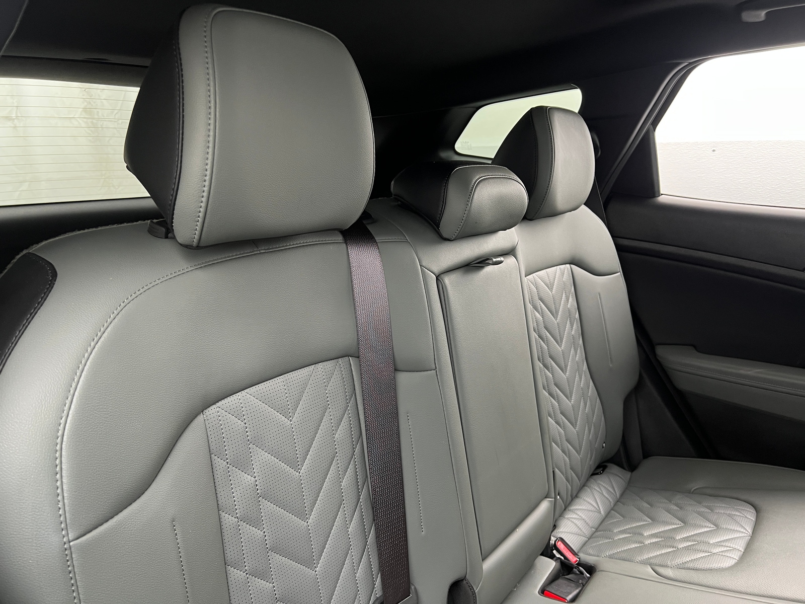 Thumbnail: 2024 Kia Sportage - 5