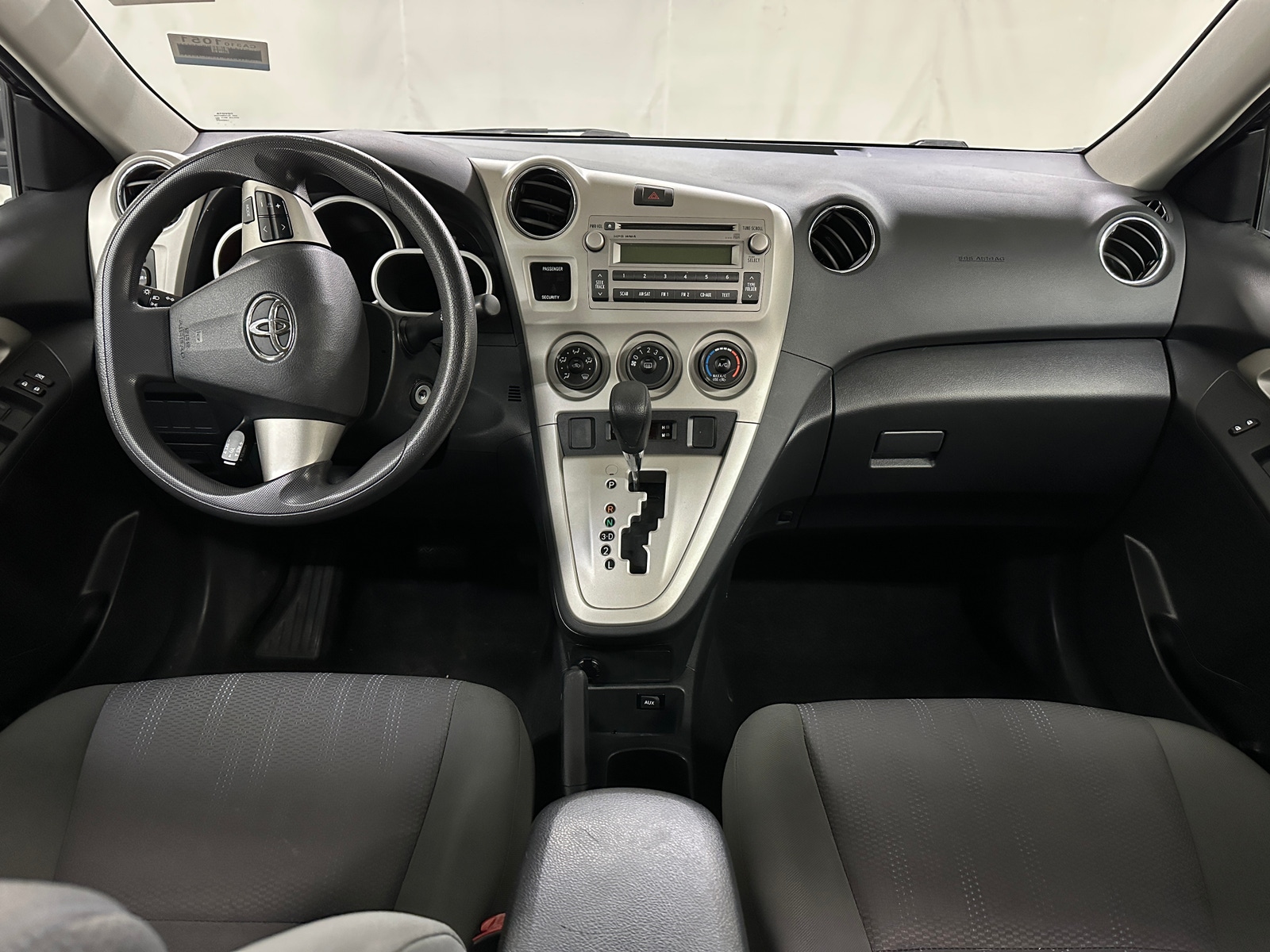 Thumbnail: 2011 Toyota Matrix - 3