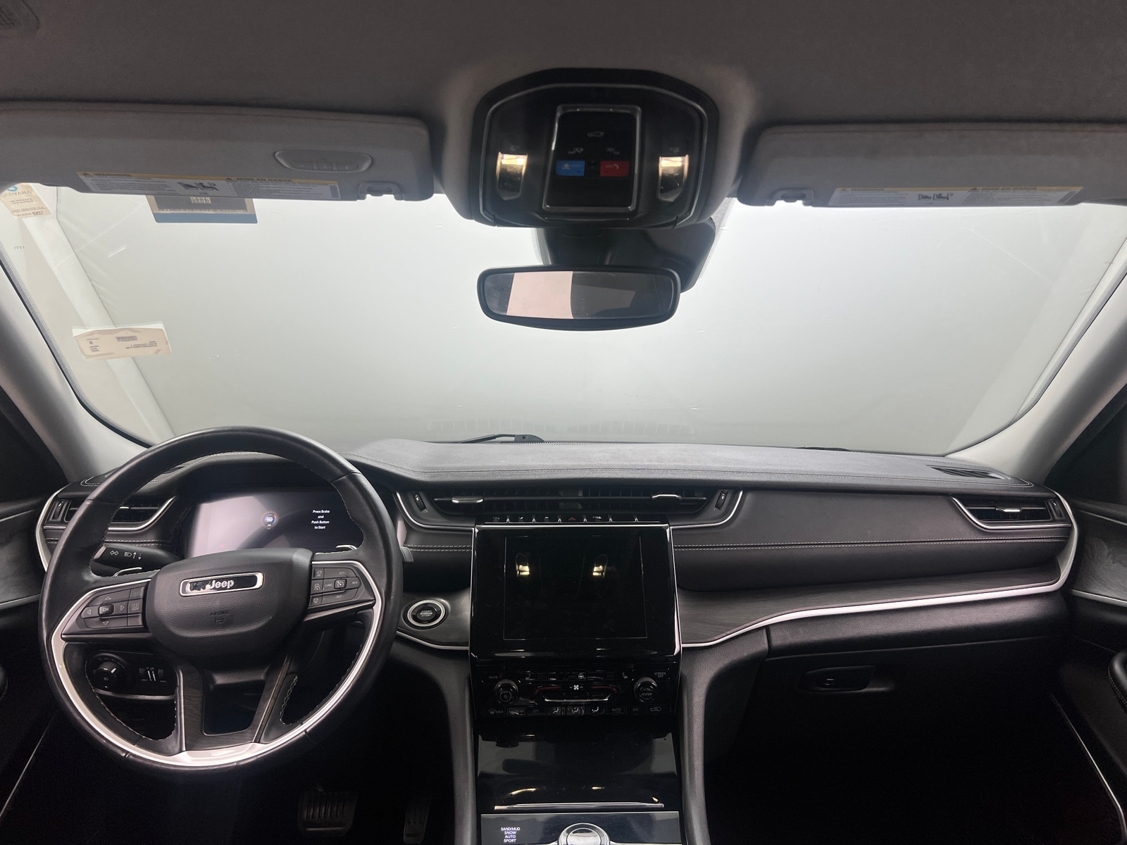 Thumbnail: 2022 Jeep Grand Cherokee L - 2
