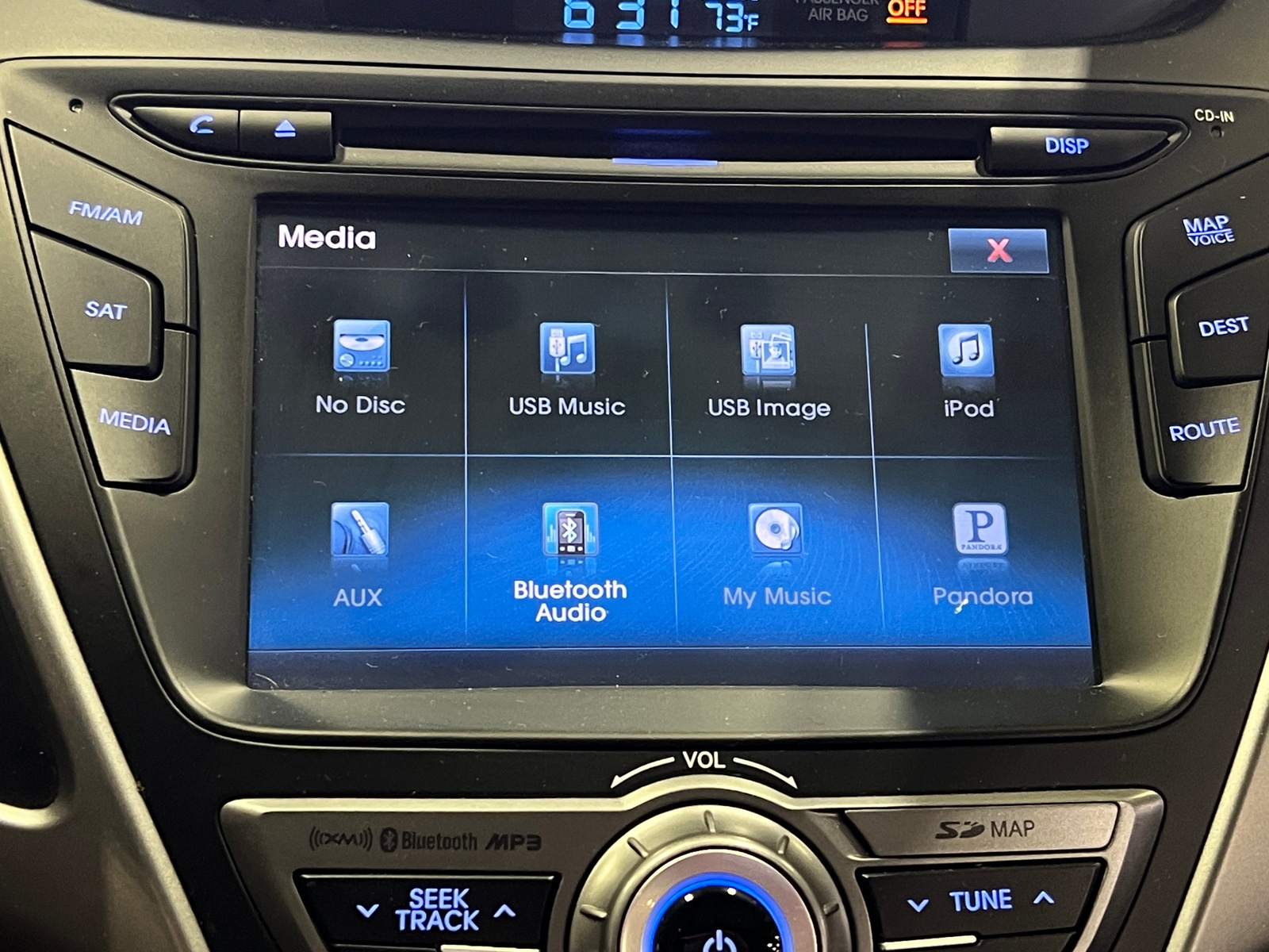 Thumbnail: 2014 Hyundai Elantra - 3