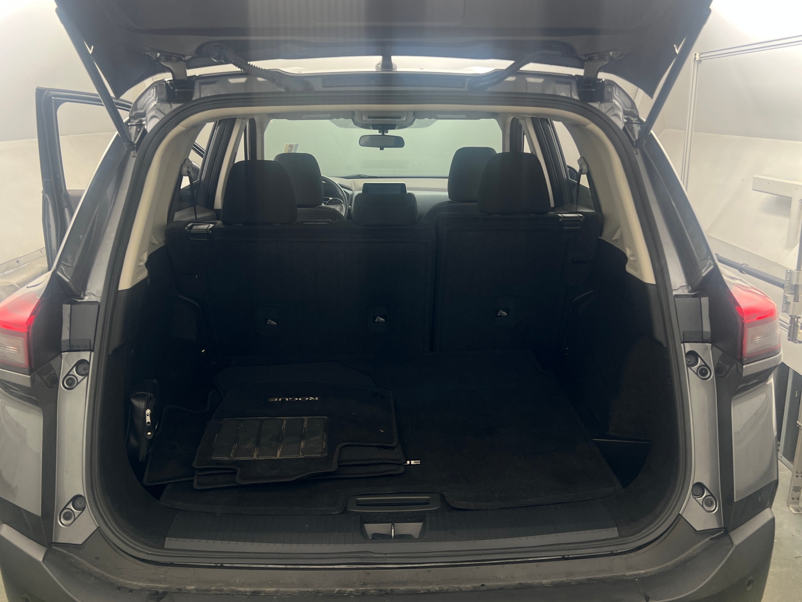 Thumbnail: 2023 Nissan Rogue - 7