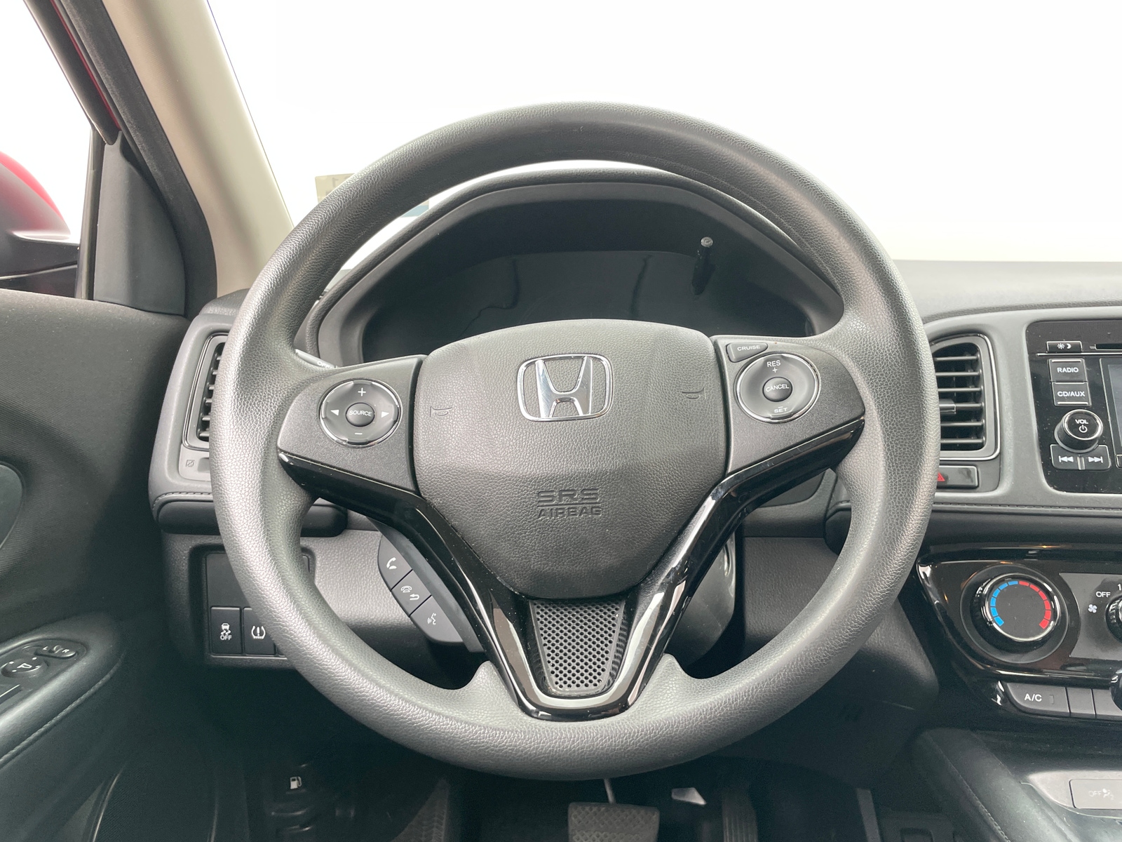 Thumbnail: 2016 Honda HR-V - 5