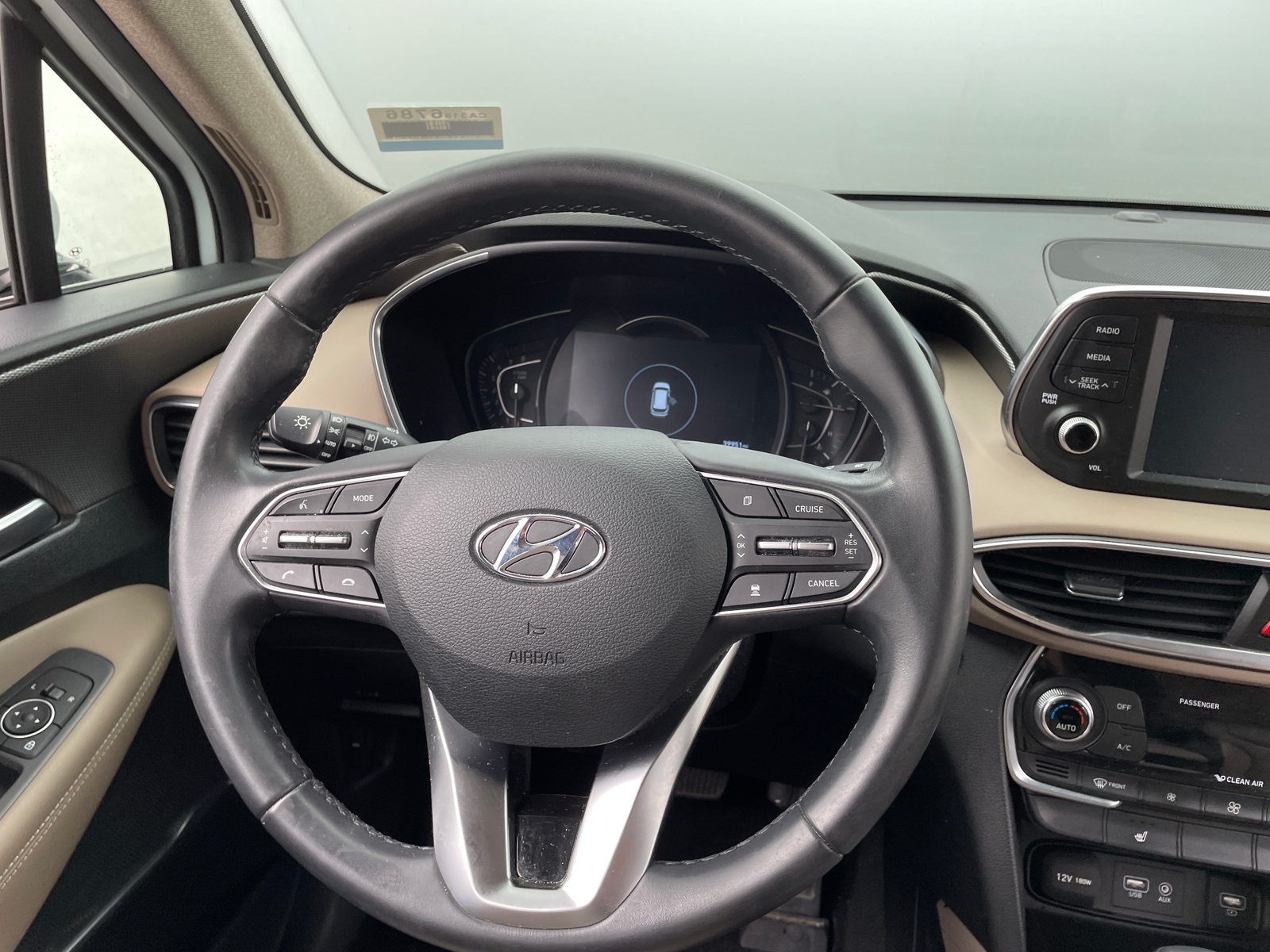 Thumbnail: 2019 Hyundai Santa Fe - 4