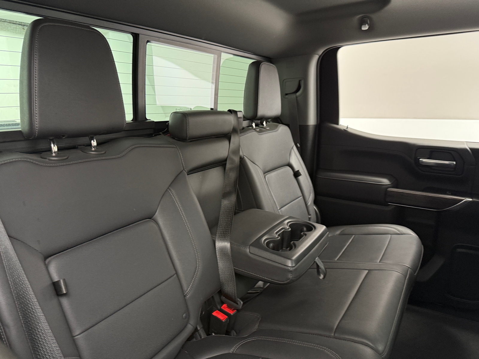 Thumbnail: 2022 Chevrolet Silverado 1500 - 5