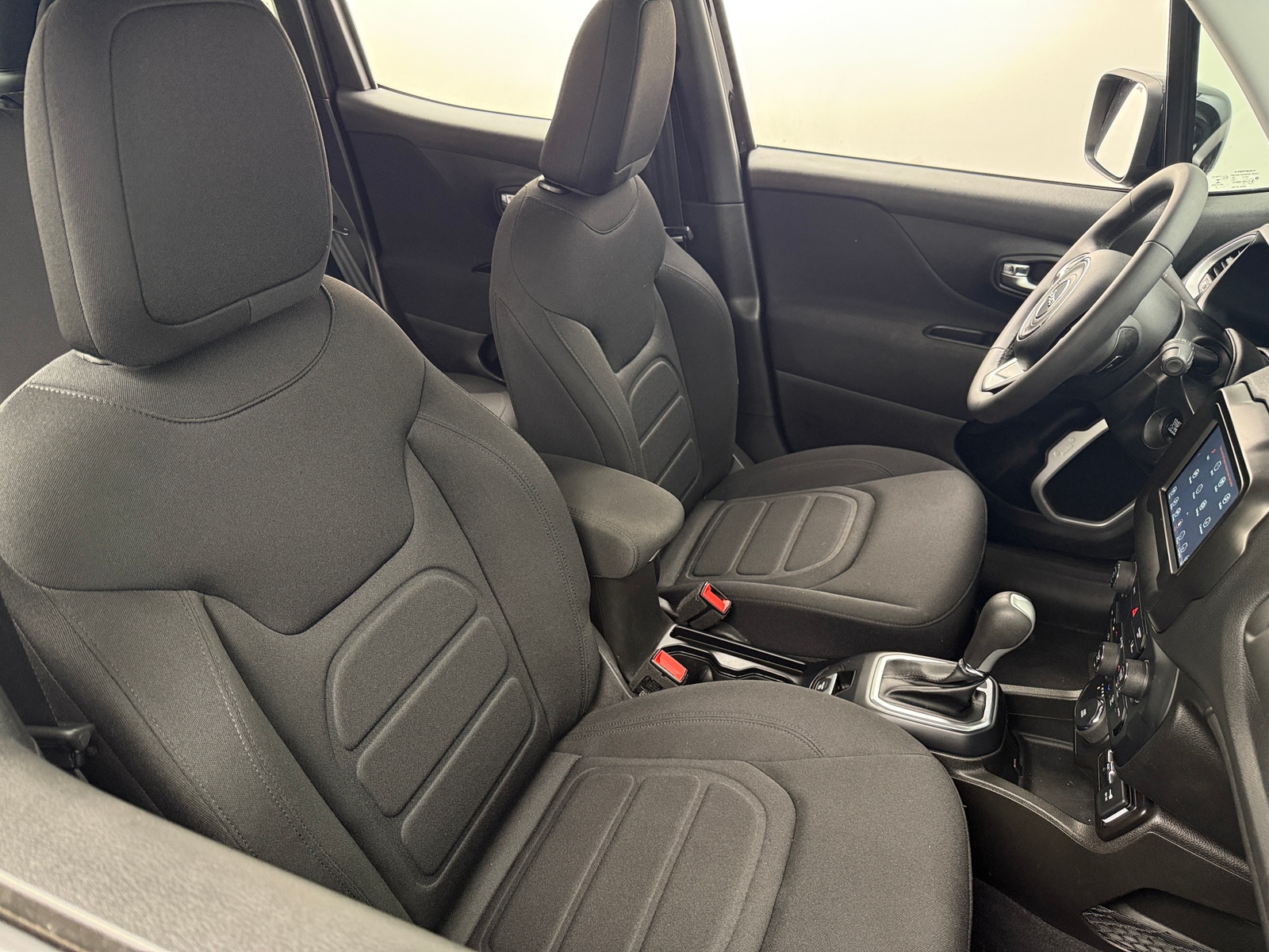 Thumbnail: 2021 Jeep Renegade - 2