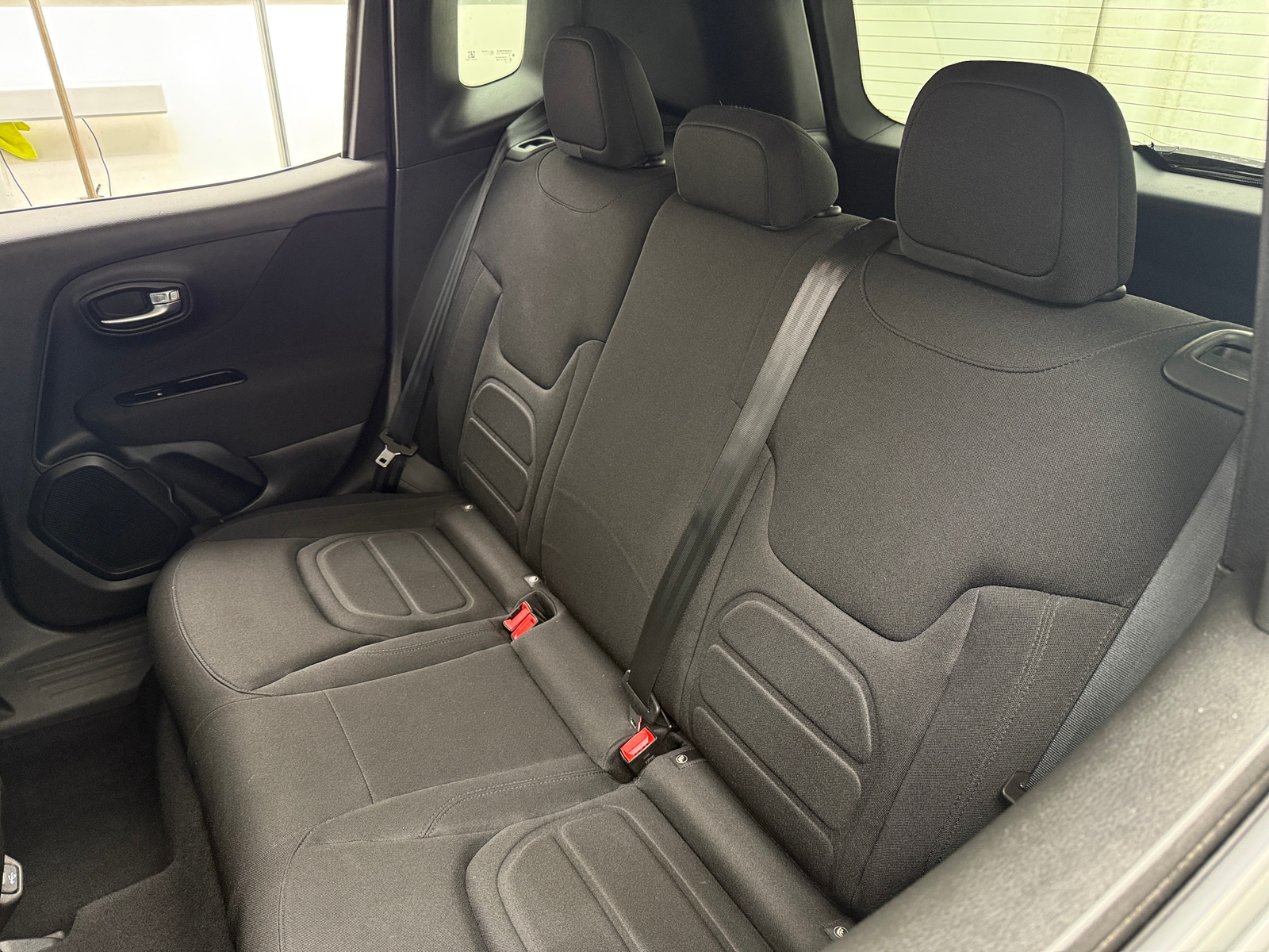 Thumbnail: 2021 Jeep Renegade - 6