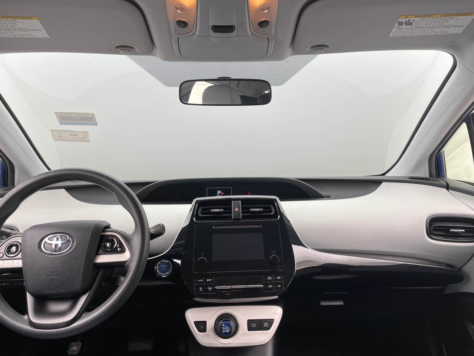 Thumbnail: 2016 Toyota Prius - 3