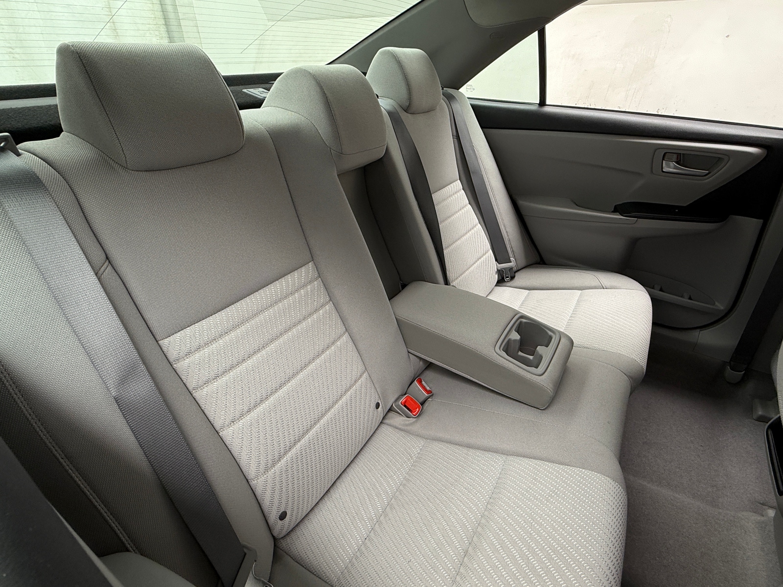 Thumbnail: 2016 Toyota Camry - 6