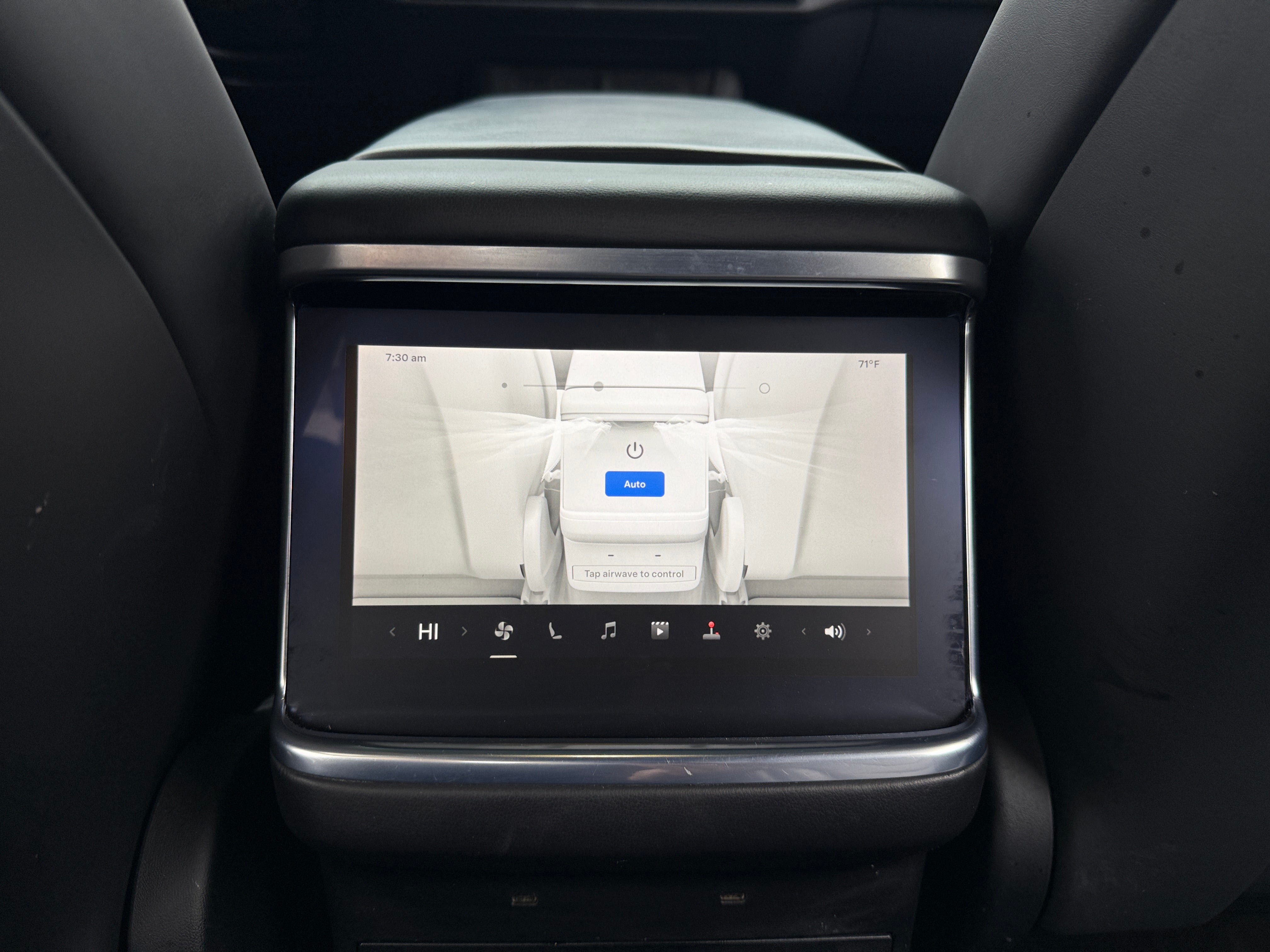 Used 2022 Tesla Model X Long Range with VIN 7SAXCAE59NF359360 for sale in Oak Creek, WI