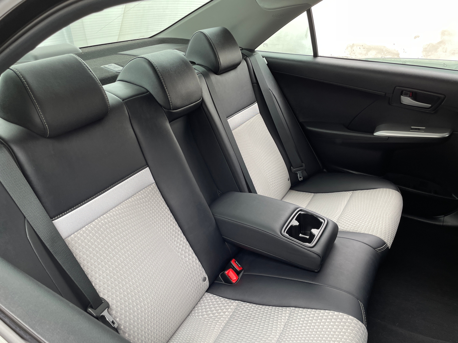 Thumbnail: 2014 Toyota Camry - 6