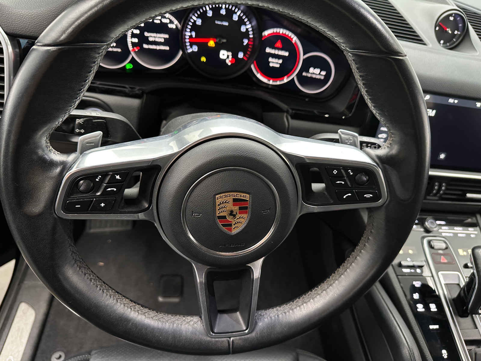 Thumbnail: 2019 Porsche Cayenne - 4